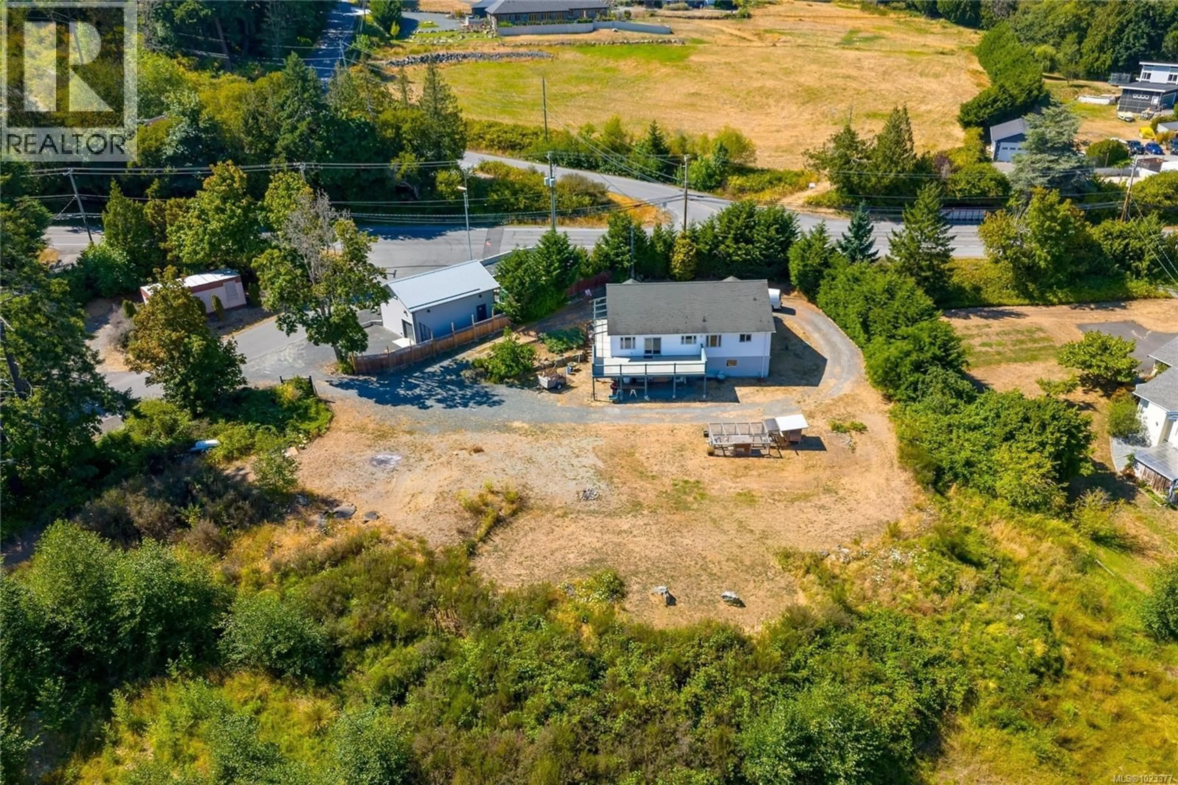 A pic from outside/outdoor area/front of a property/back of a property/a pic from drone, building for 681 LOMBARD DRIVE, Metchosin British Columbia V9C3Y9