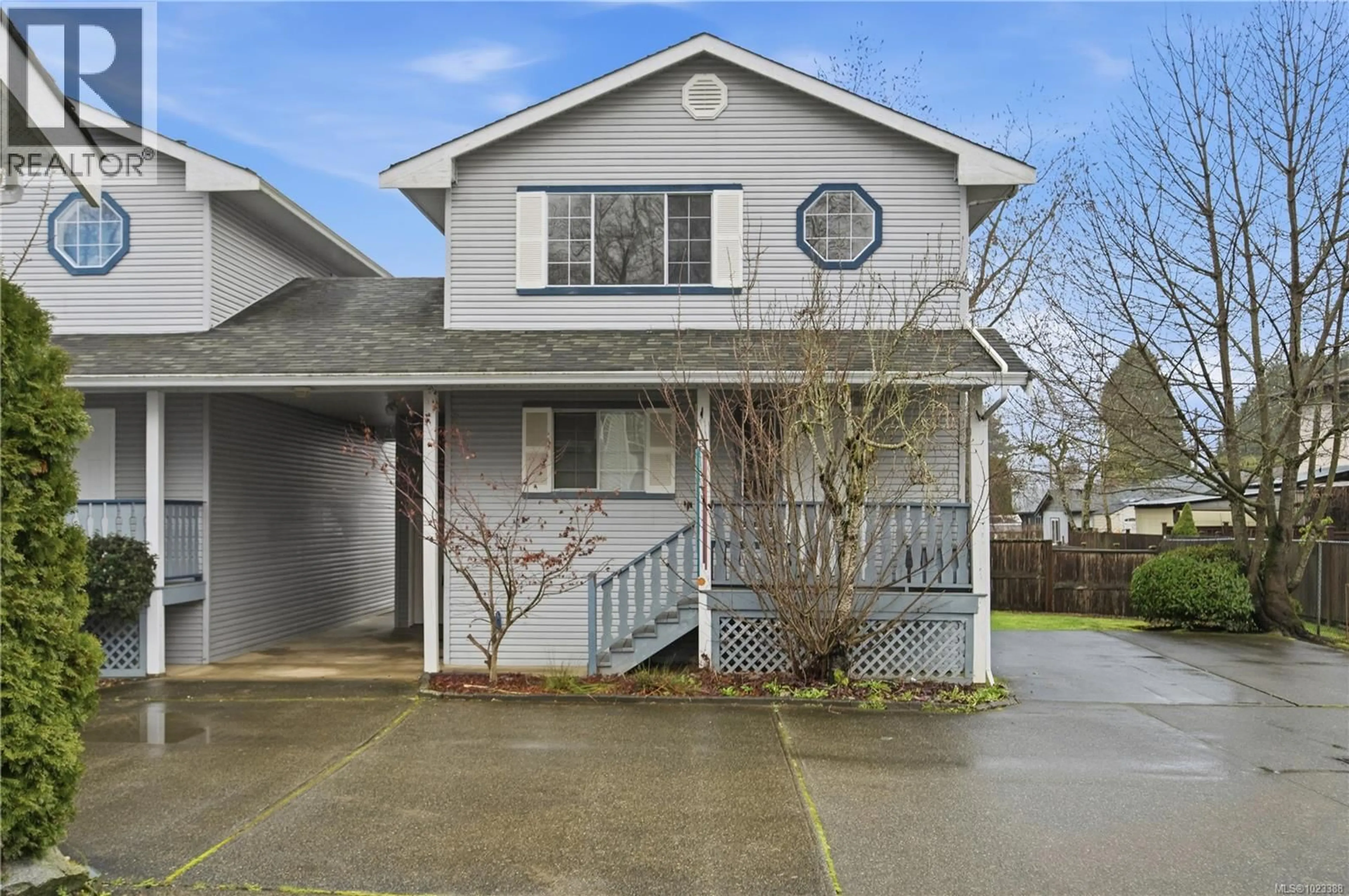 Home with vinyl exterior material, street for 1089 WHARNCLIFFE ROAD, Duncan British Columbia V9L2K6