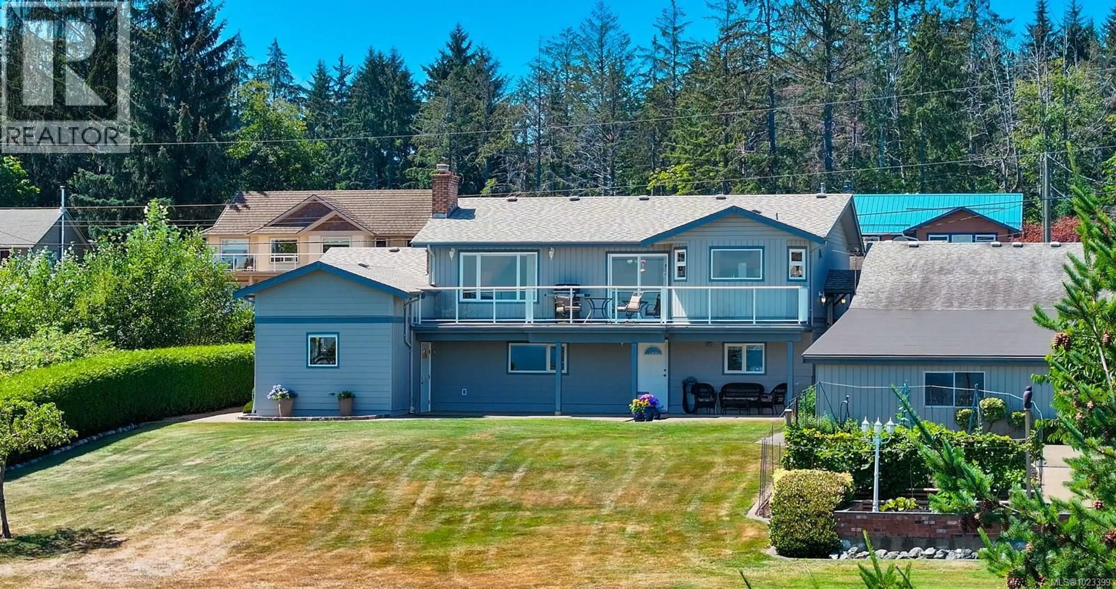 A pic from outside/outdoor area/front of a property/back of a property/a pic from drone, water/lake/river/ocean view for 6348 EAGLES DRIVE, Courtenay British Columbia V9J1V4