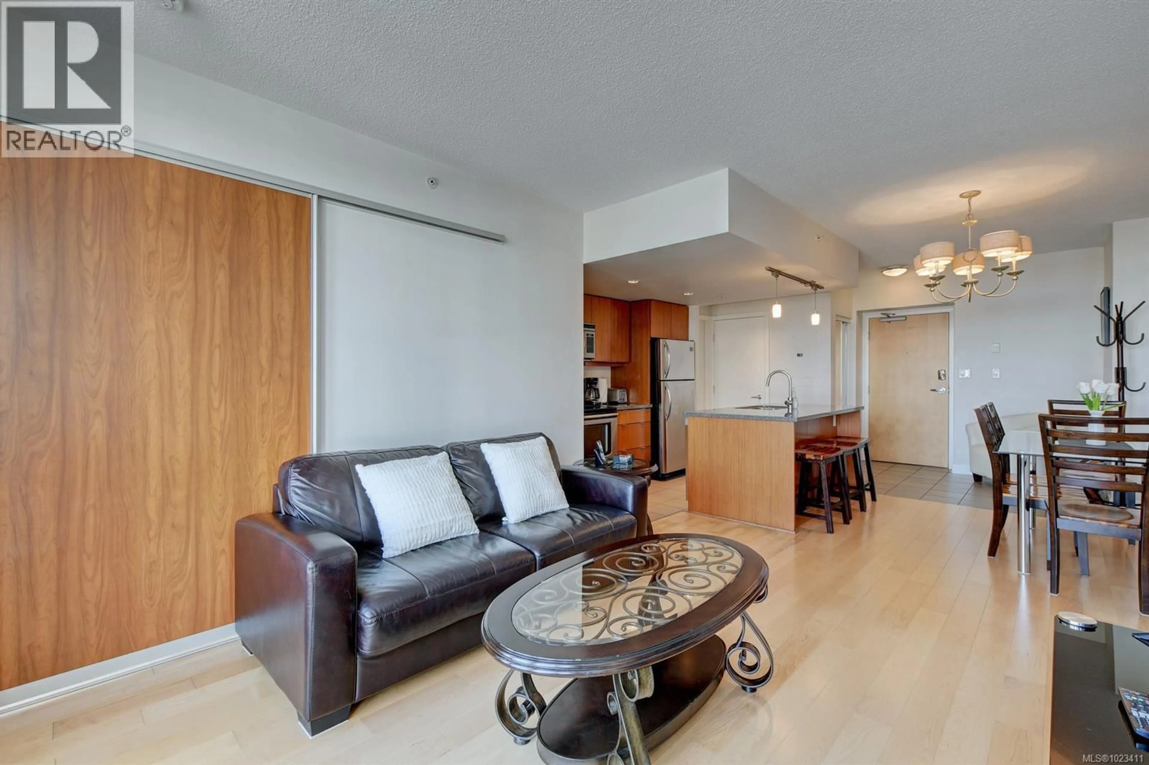 Living room with furniture, unknown for 705 - 760 JOHNSON STREET, Victoria British Columbia V8W0A4