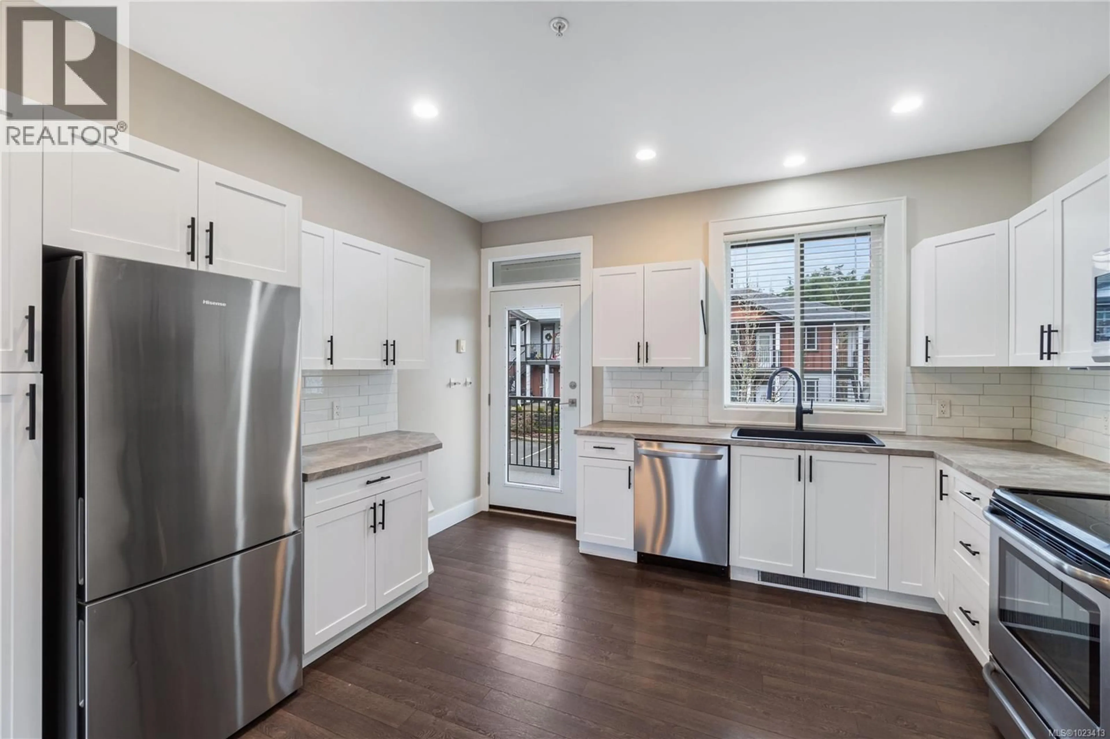 Open concept kitchen, unknown for 2 - 512 JIM CRAM DRIVE, Ladysmith British Columbia V9G0B1
