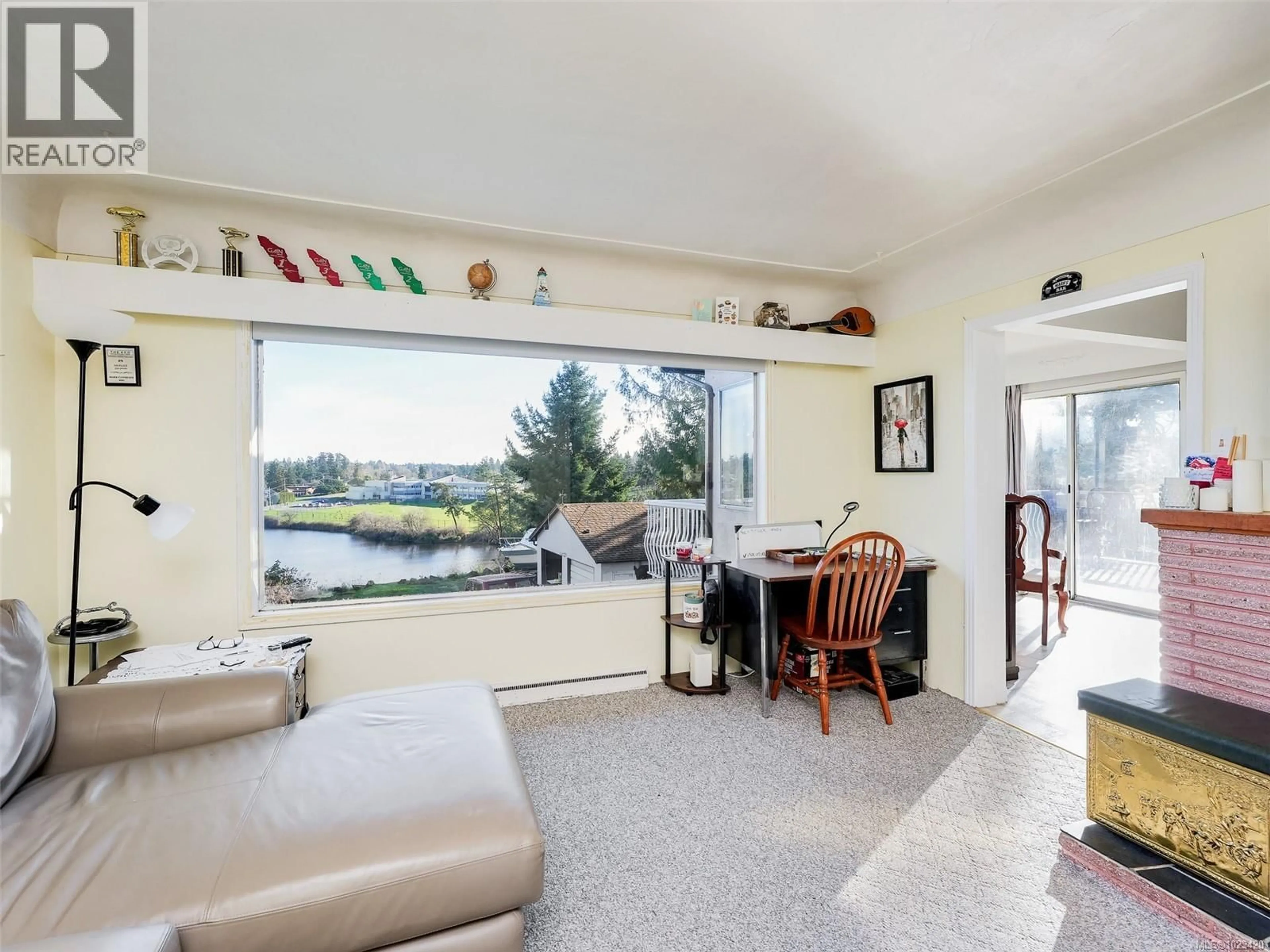 A pic of a room for 269 GLENAIRLIE DRIVE, View Royal British Columbia V9B1K5