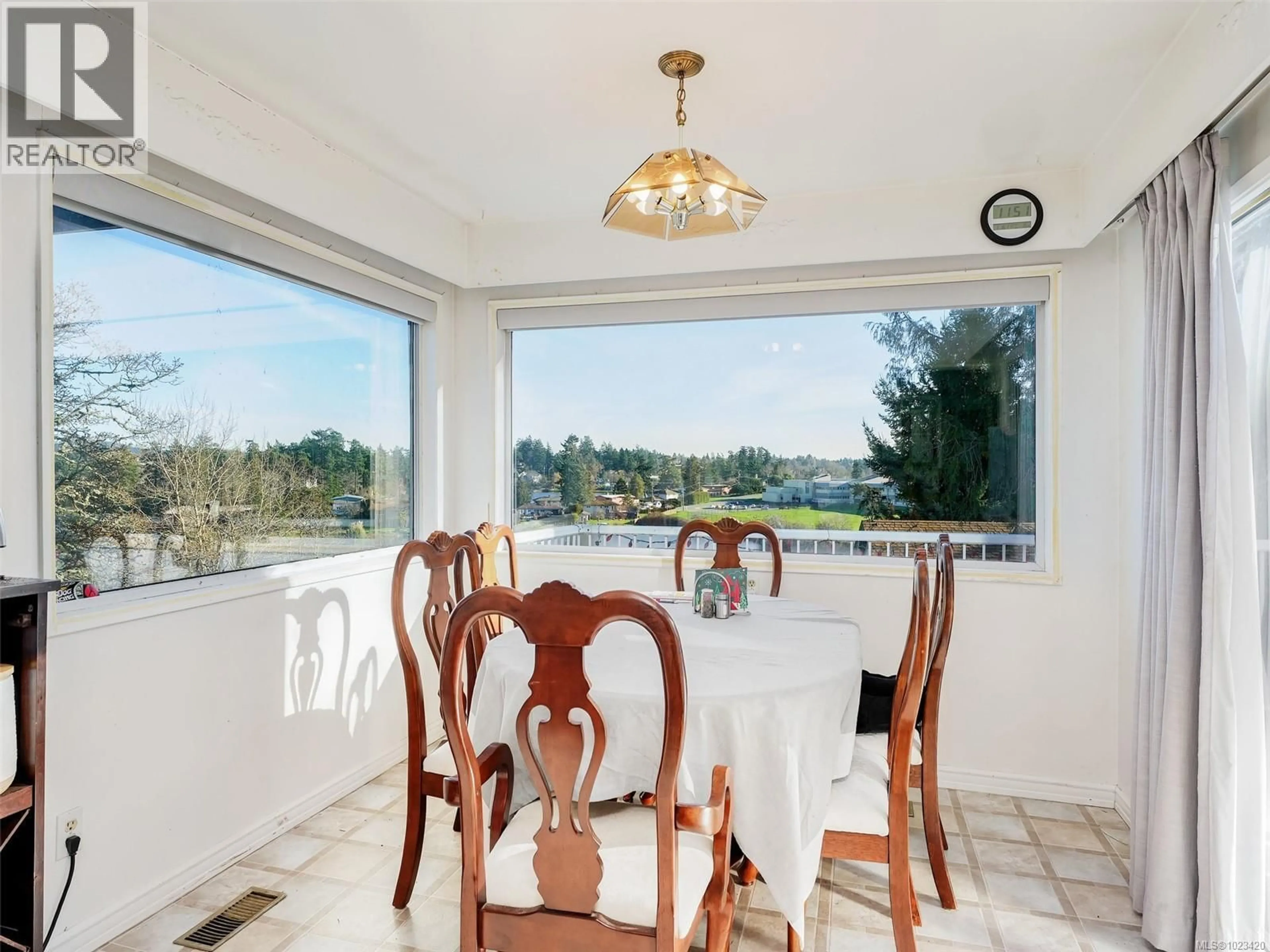 Dining room, unknown for 269 GLENAIRLIE DRIVE, View Royal British Columbia V9B1K5