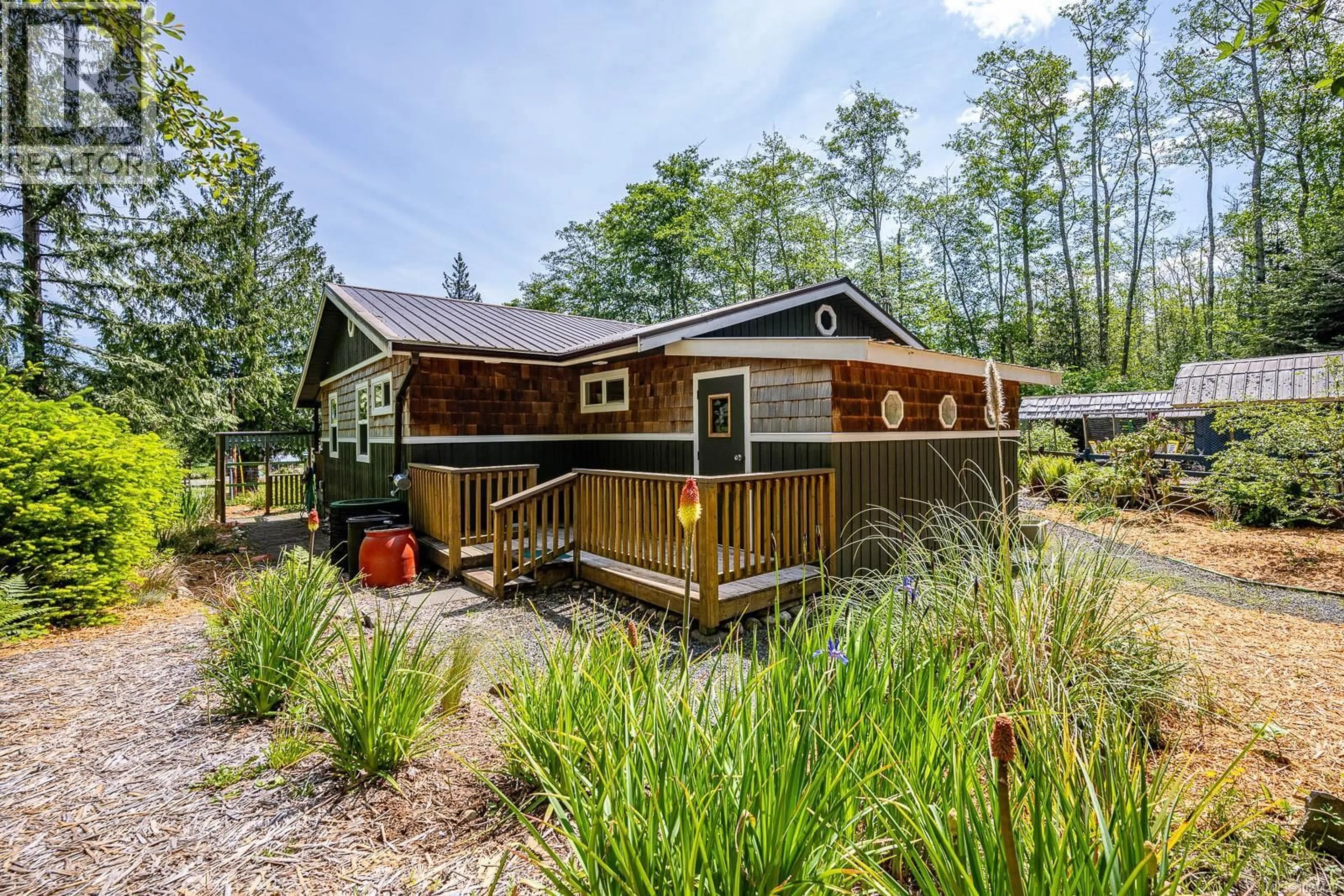 Shed for 1415 BAIKIE ROAD, Denman Island British Columbia V0R1T0
