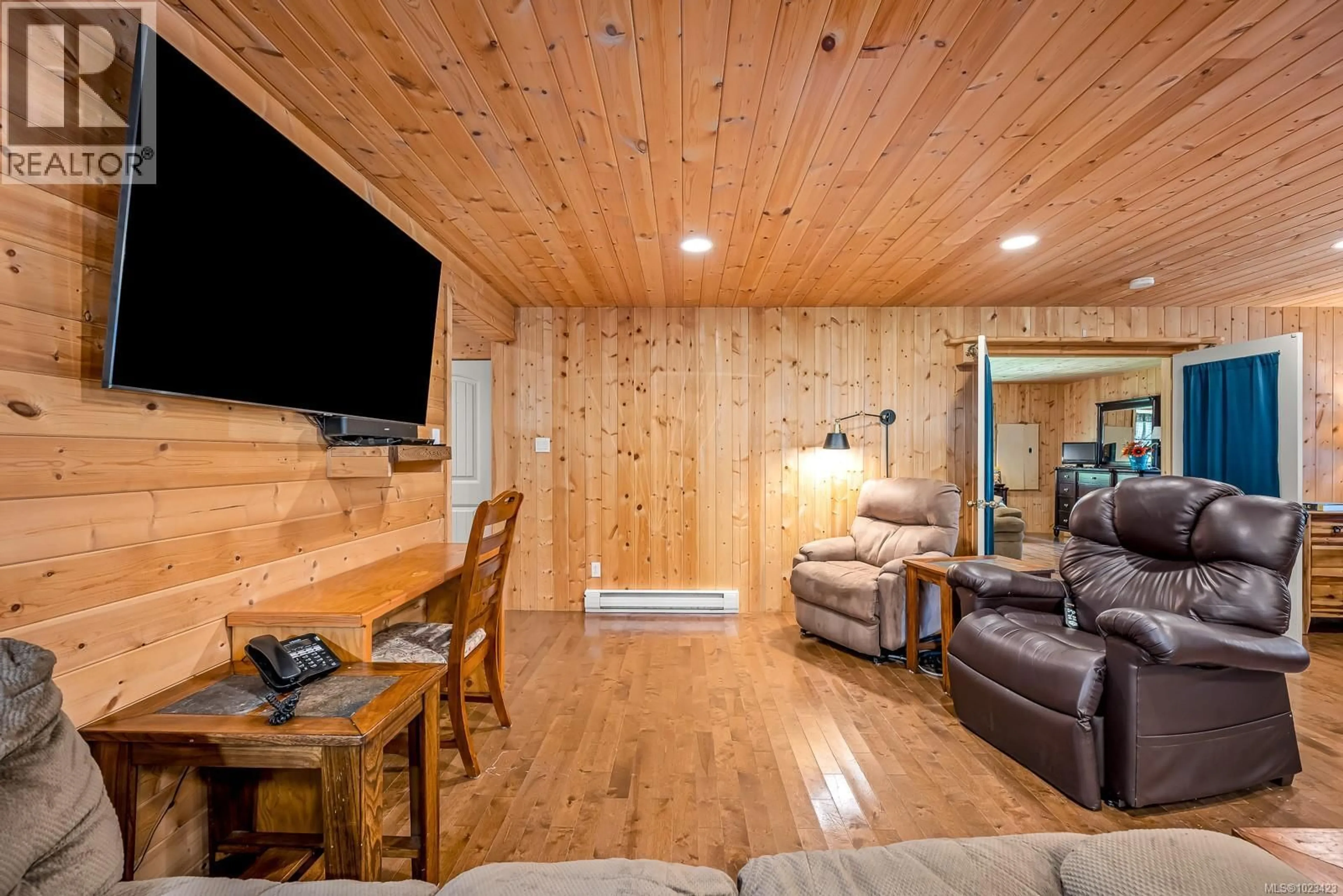 Home theater for 1415 BAIKIE ROAD, Denman Island British Columbia V0R1T0