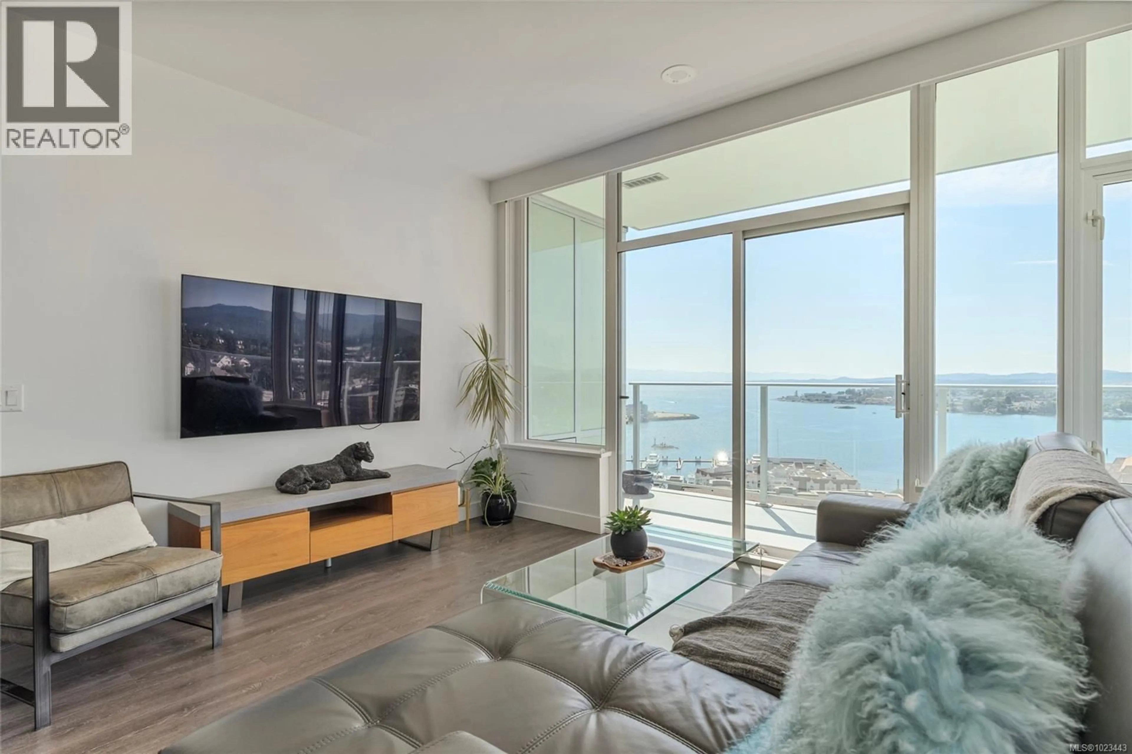 Living room with furniture, unknown for 1203 - 60 SAGHALIE ROAD, Victoria British Columbia V9A0H1