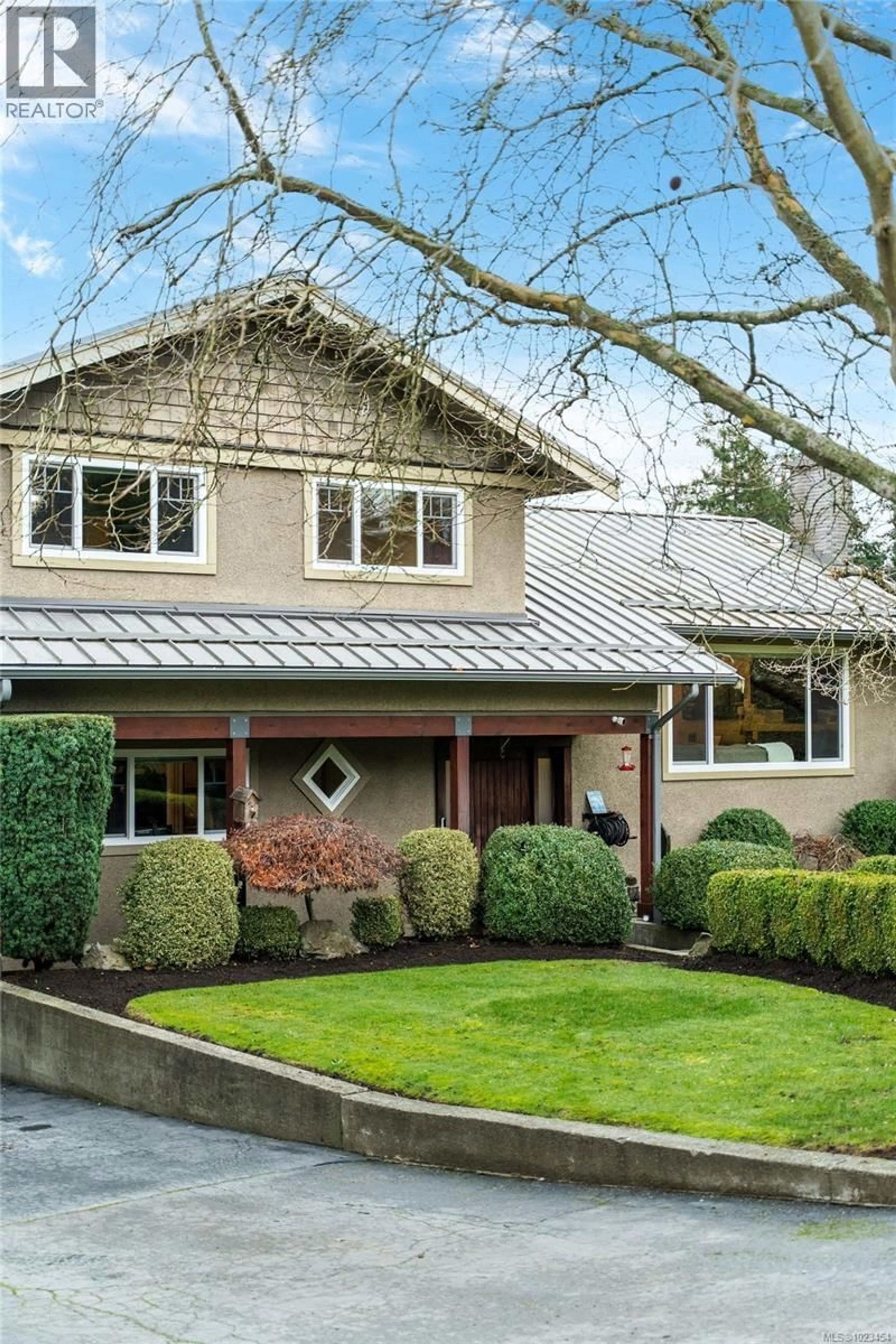 Home with vinyl exterior material, street for 6293 MARIE MEADOWS ROAD, Central Saanich British Columbia V8Z5Z9