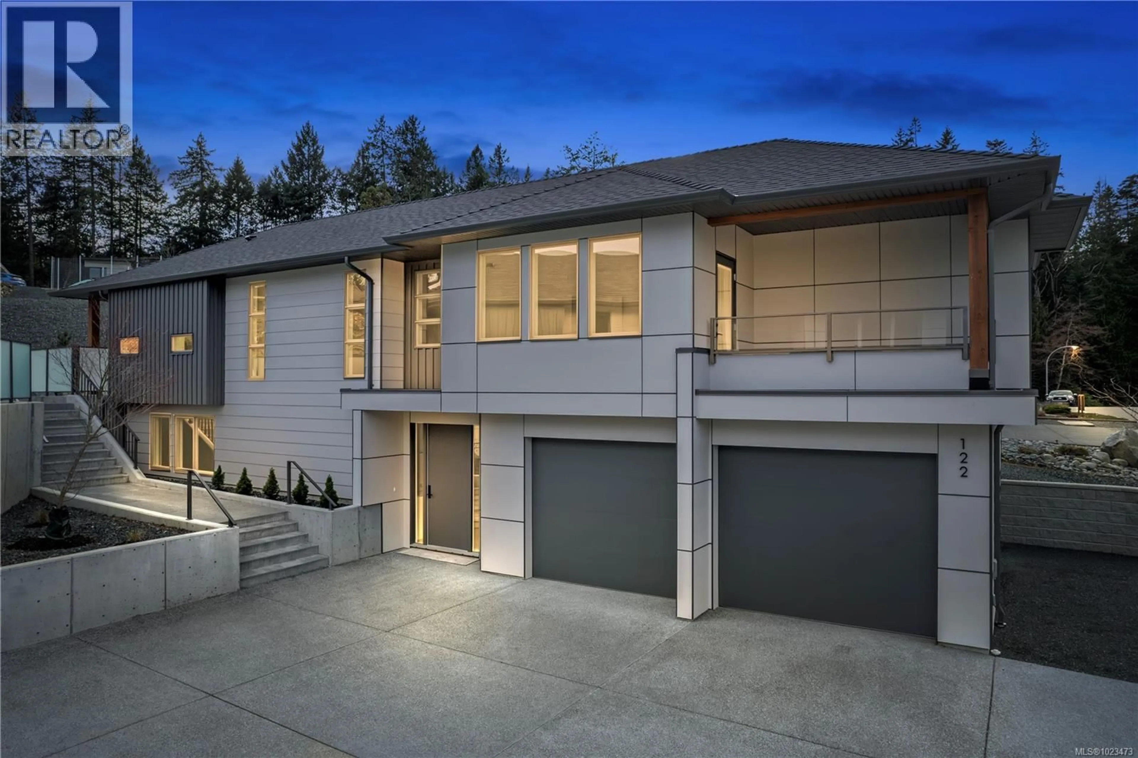 Home with vinyl exterior material, street for 122 BRAY ROAD, Nanaimo British Columbia V9T0J8