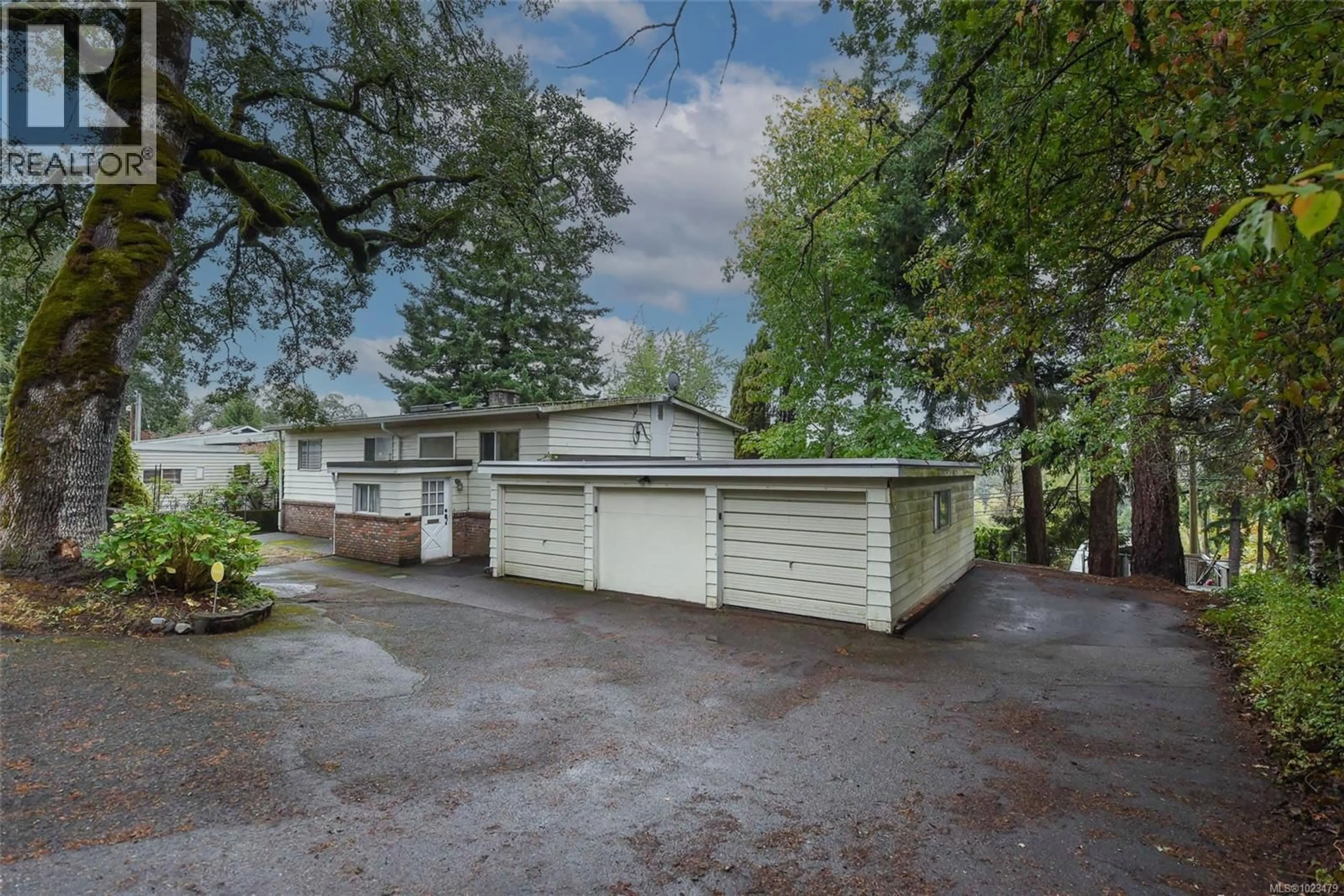 Unknown for 4667 MCQUILLAN ROAD, Courtenay British Columbia V9N3T6