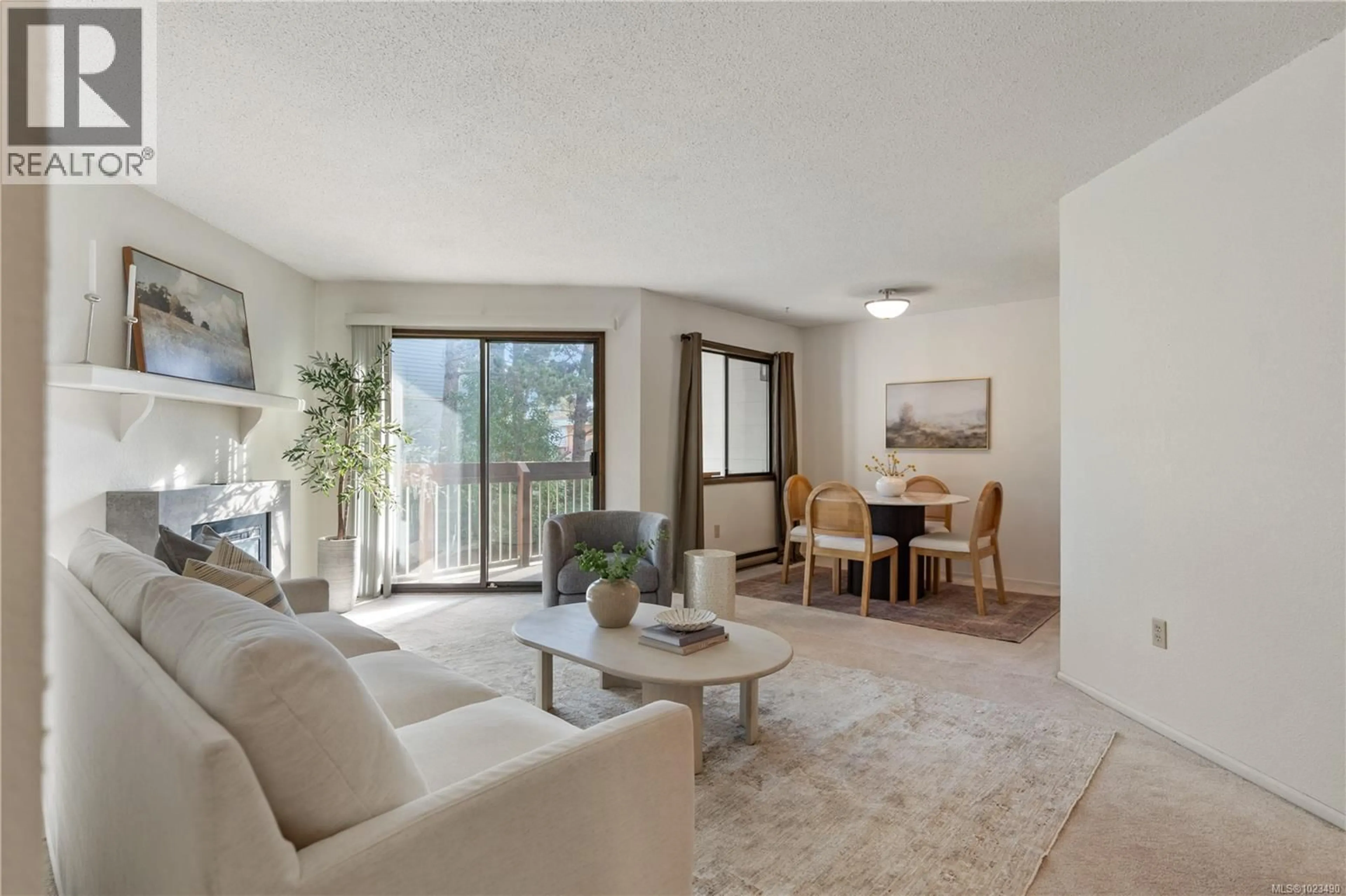 Living room with furniture, unknown for 304 - 69 GORGE ROAD WEST, Saanich British Columbia V9A1L9