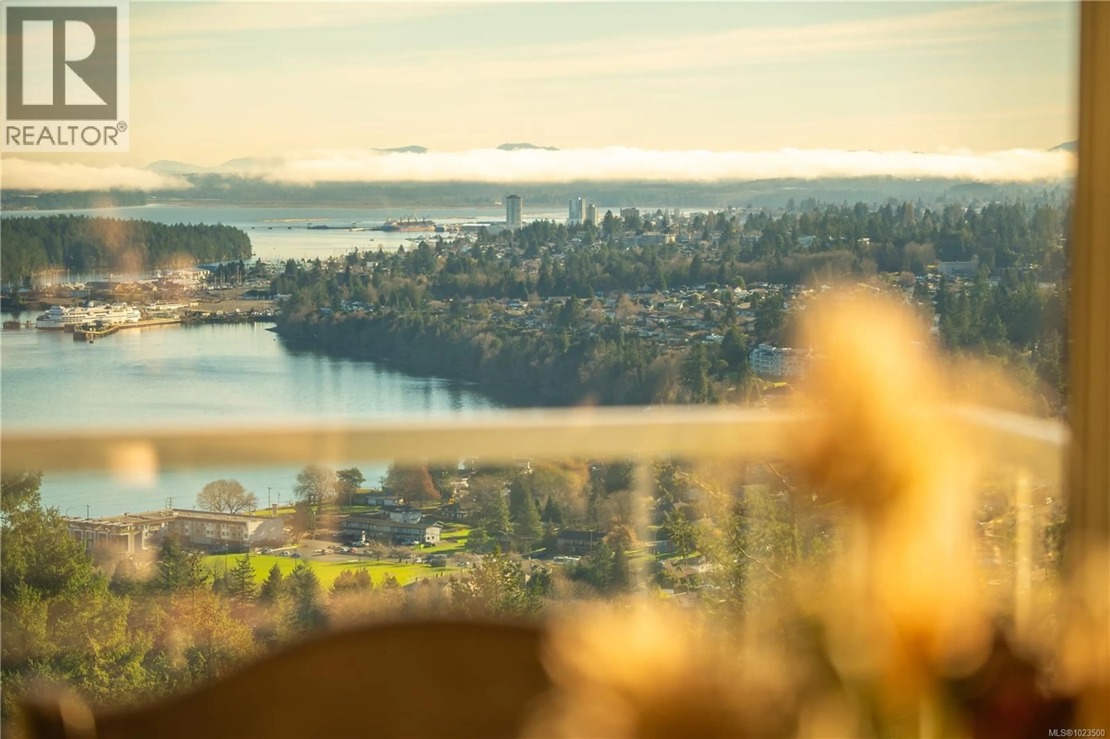 Blurry image for 3371 EDGEWOOD DRIVE, Nanaimo British Columbia V9T5V2