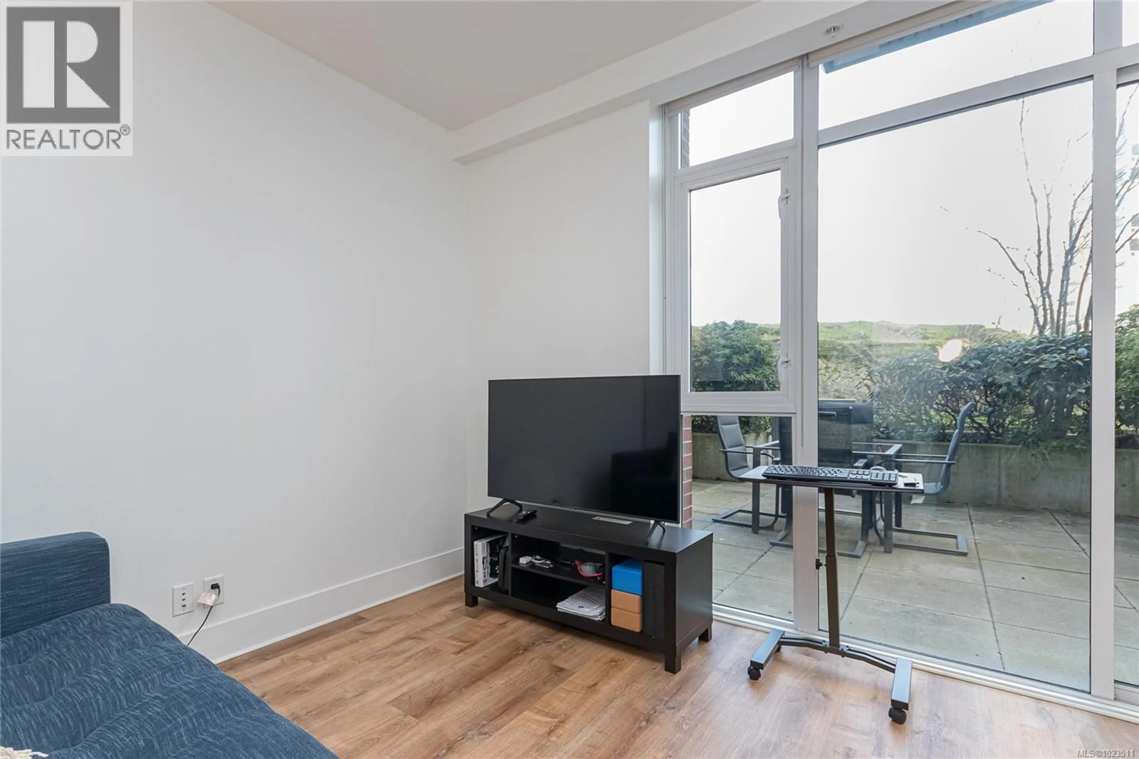 A pic of a room for 105 - 83 SAGHALIE ROAD, Victoria British Columbia V9A0E7