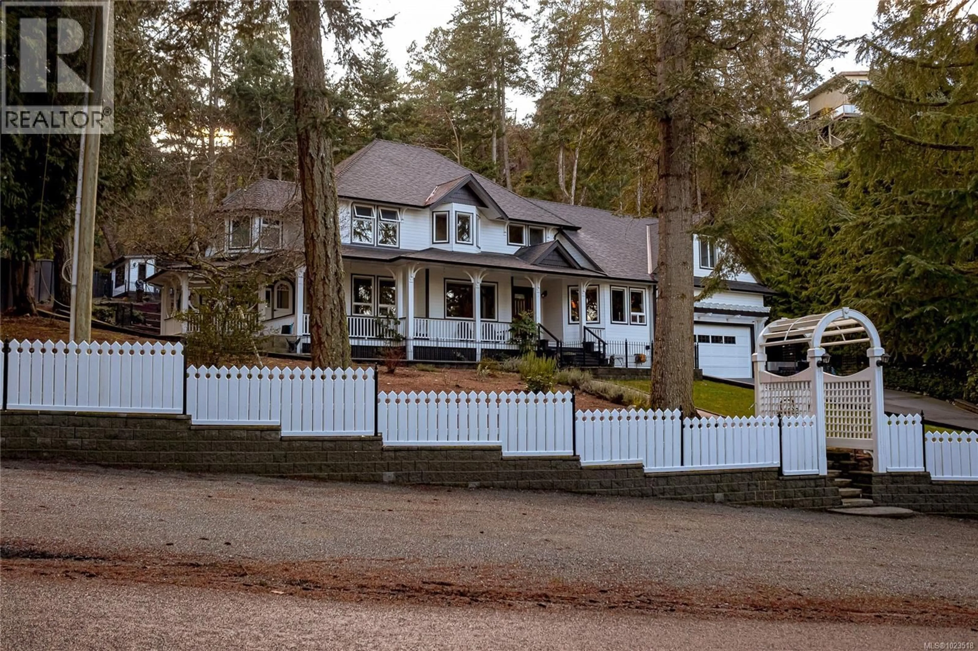 A pic from outside/outdoor area/front of a property/back of a property/a pic from drone, mountain view for 7072 WILLIS POINT ROAD, Central Saanich British Columbia V9E2A1