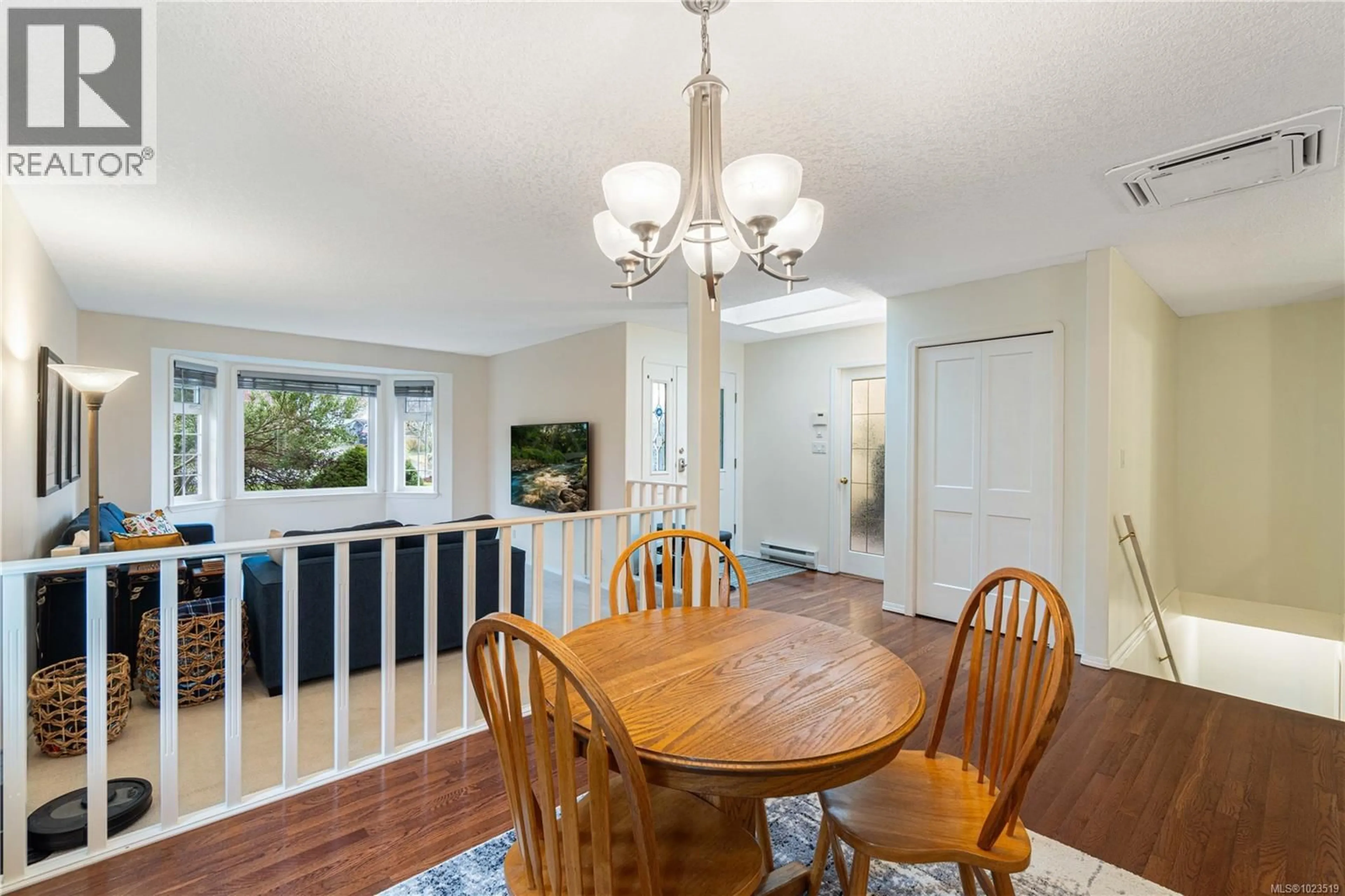 Dining room, unknown for 5709 MALIBU TERRACE, Nanaimo British Columbia V9T5W7