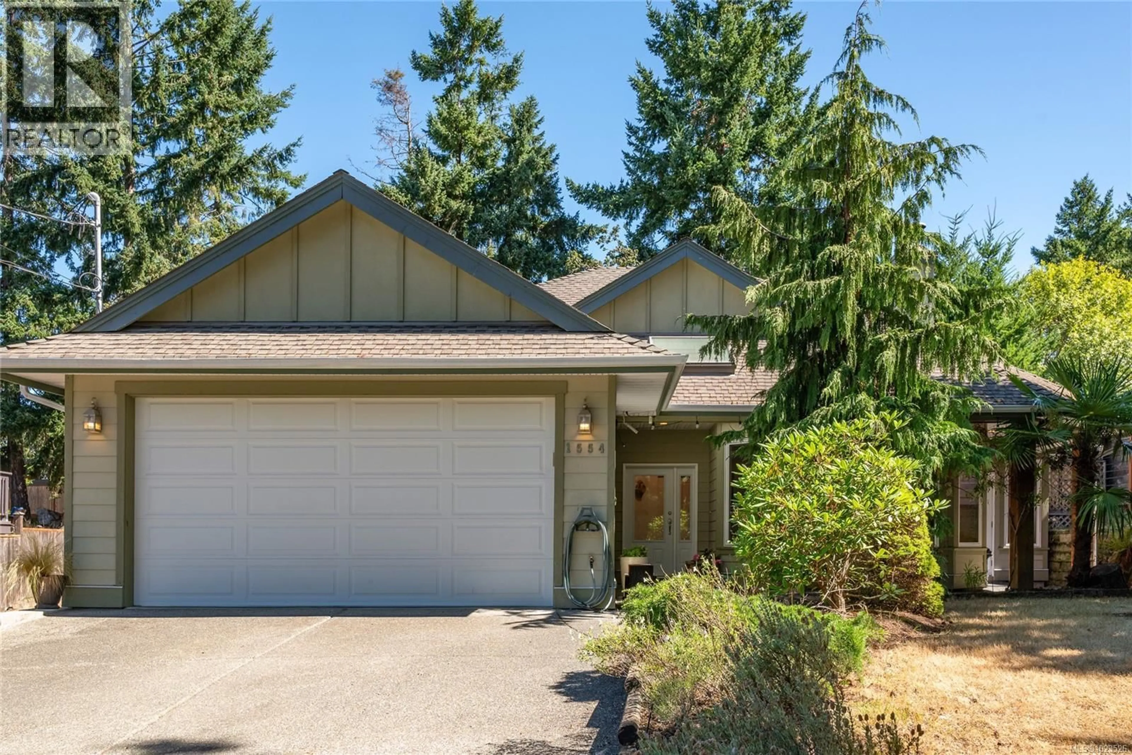 Home with vinyl exterior material, street for 1554 MARINA WAY, Nanoose Bay British Columbia V9P9B5