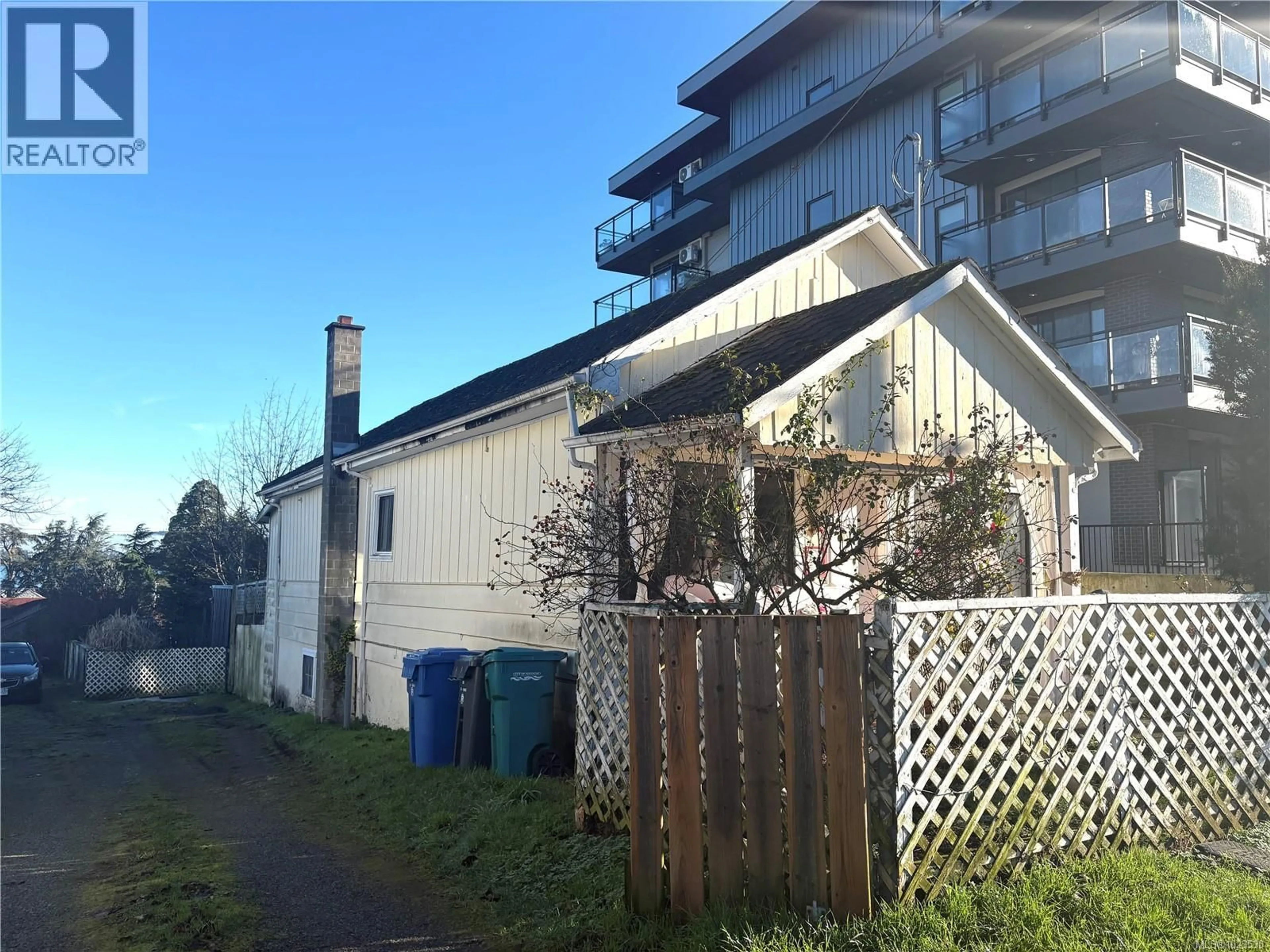 Unknown for 115 HALIBURTON STREET, Nanaimo British Columbia V9R4V9