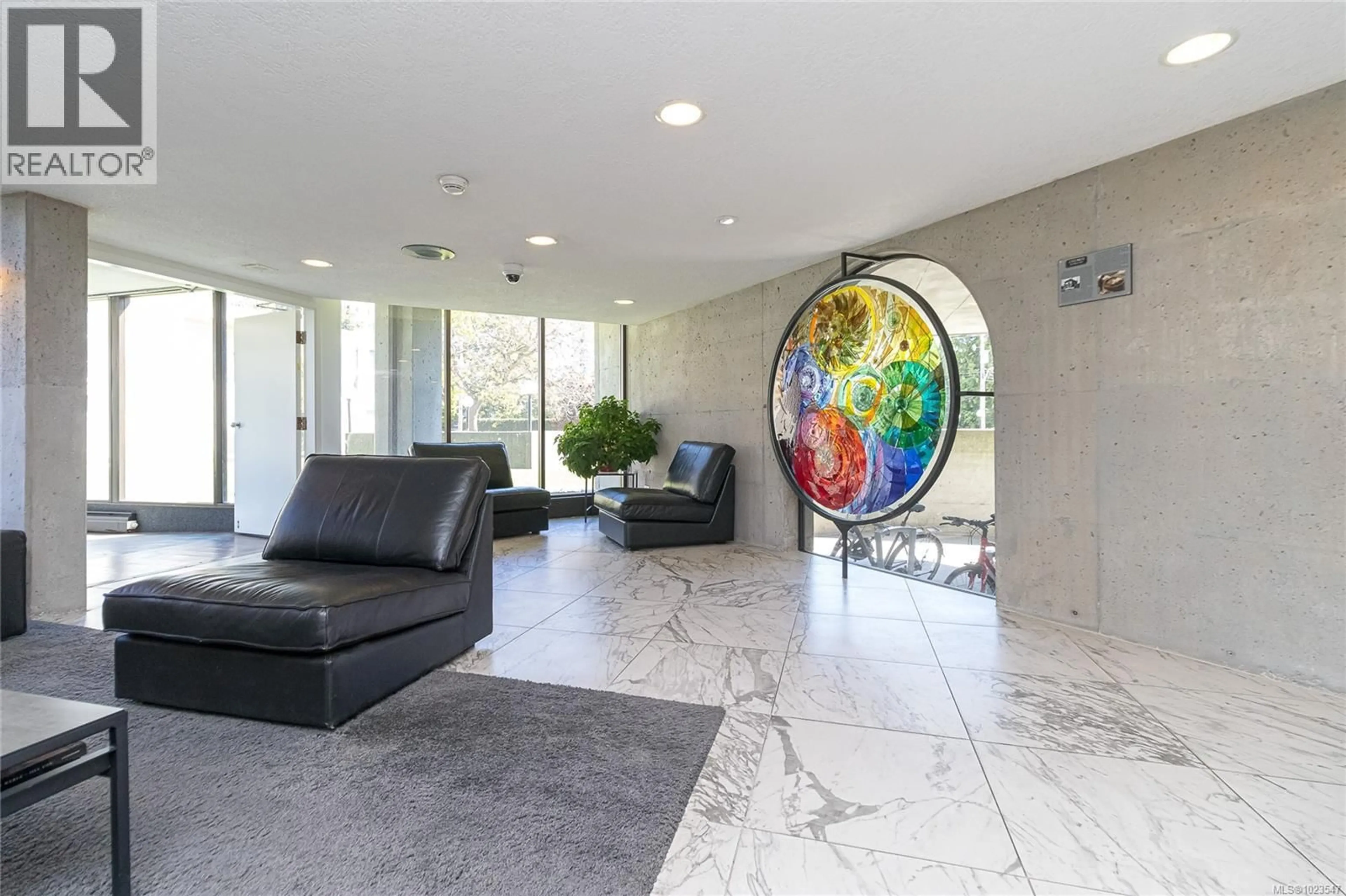 Lobby for 502 - 620 TORONTO STREET, Victoria British Columbia V8V1P7