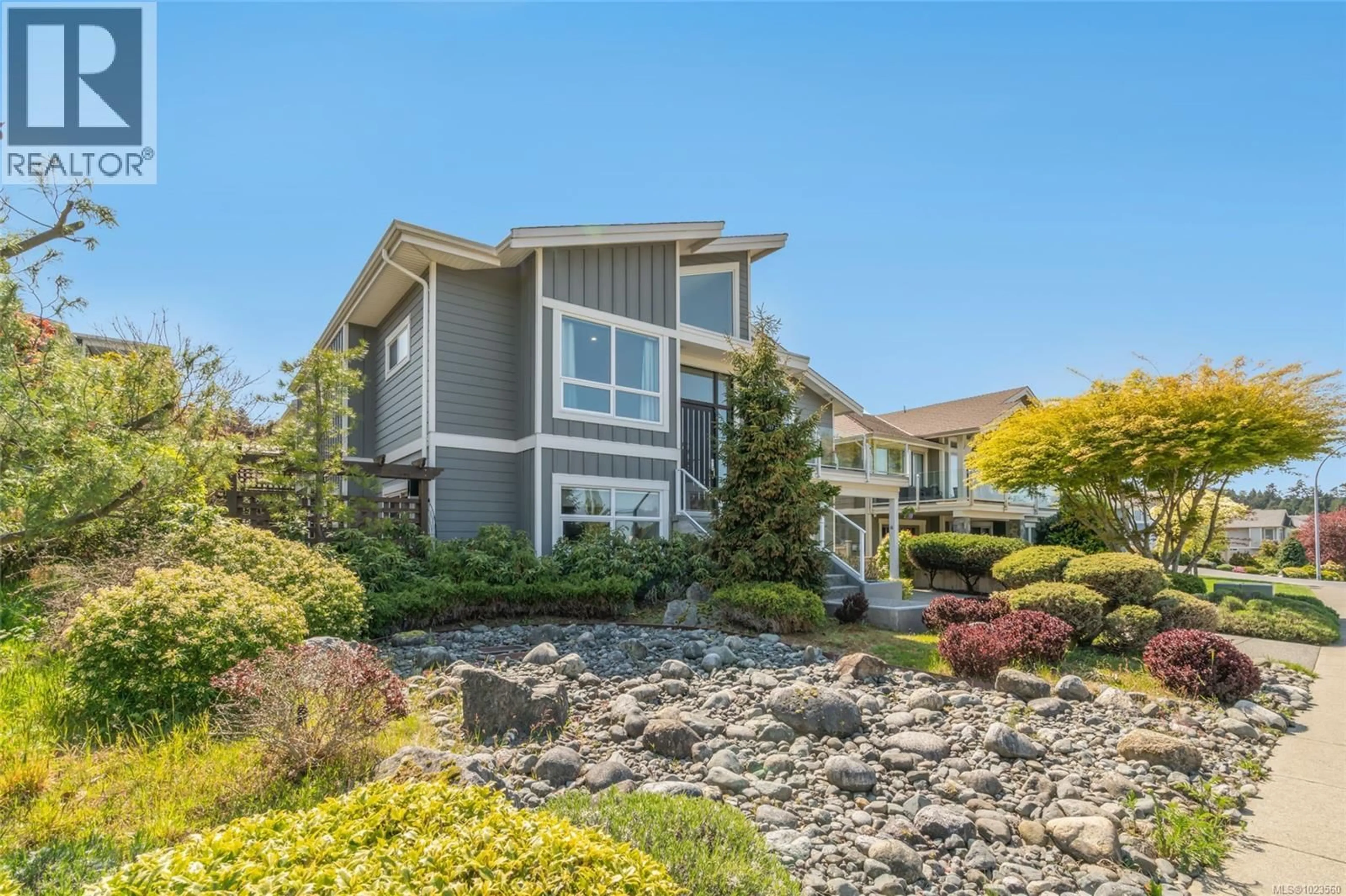 Home with vinyl exterior material, water/lake/river/ocean view for 6457 PTARMIGAN WAY, Nanaimo British Columbia V9V1V7