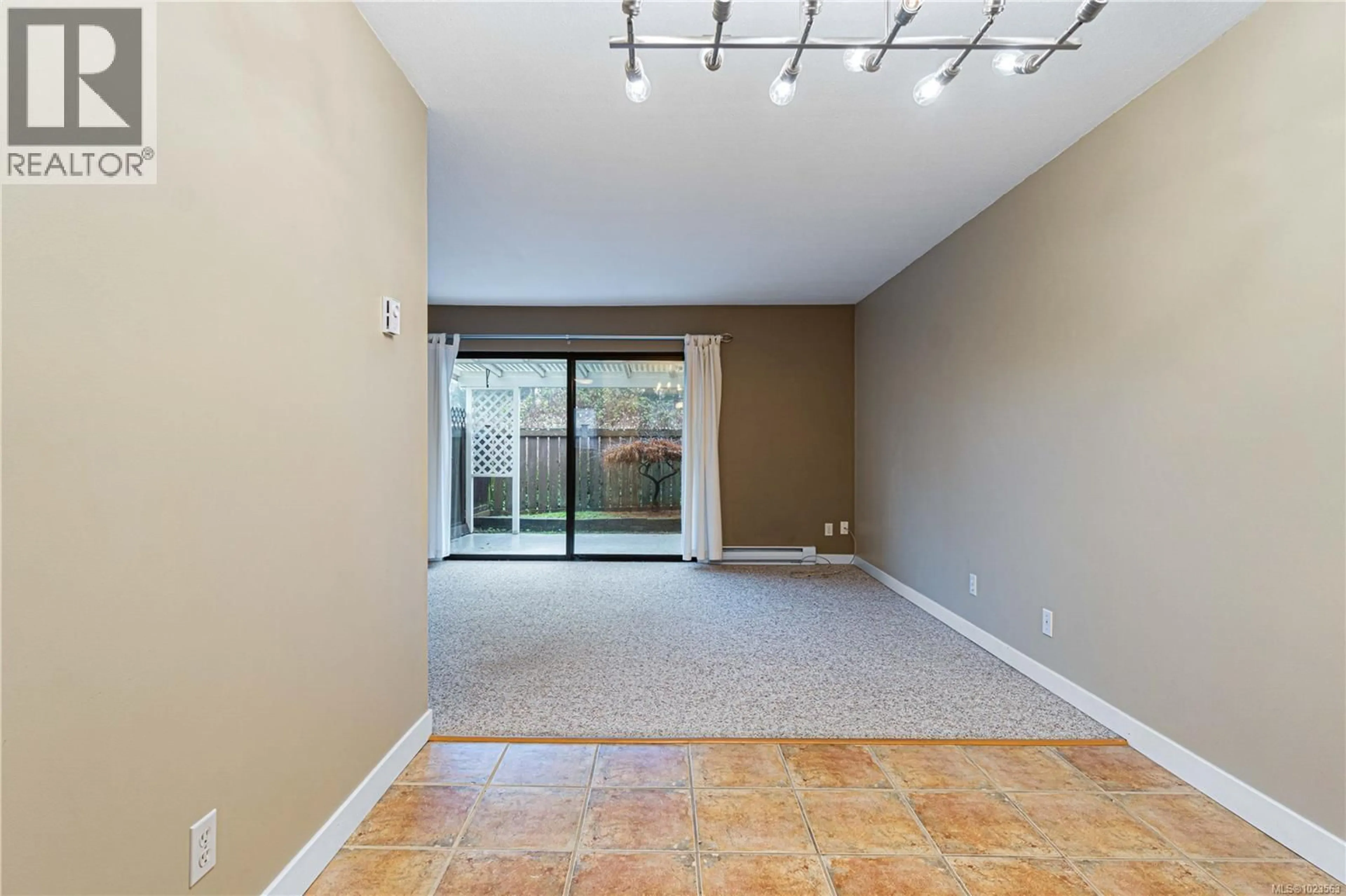 Unknown for 7 - 309 MOILLIET STREET SOUTH, Parksville British Columbia V9P1N1