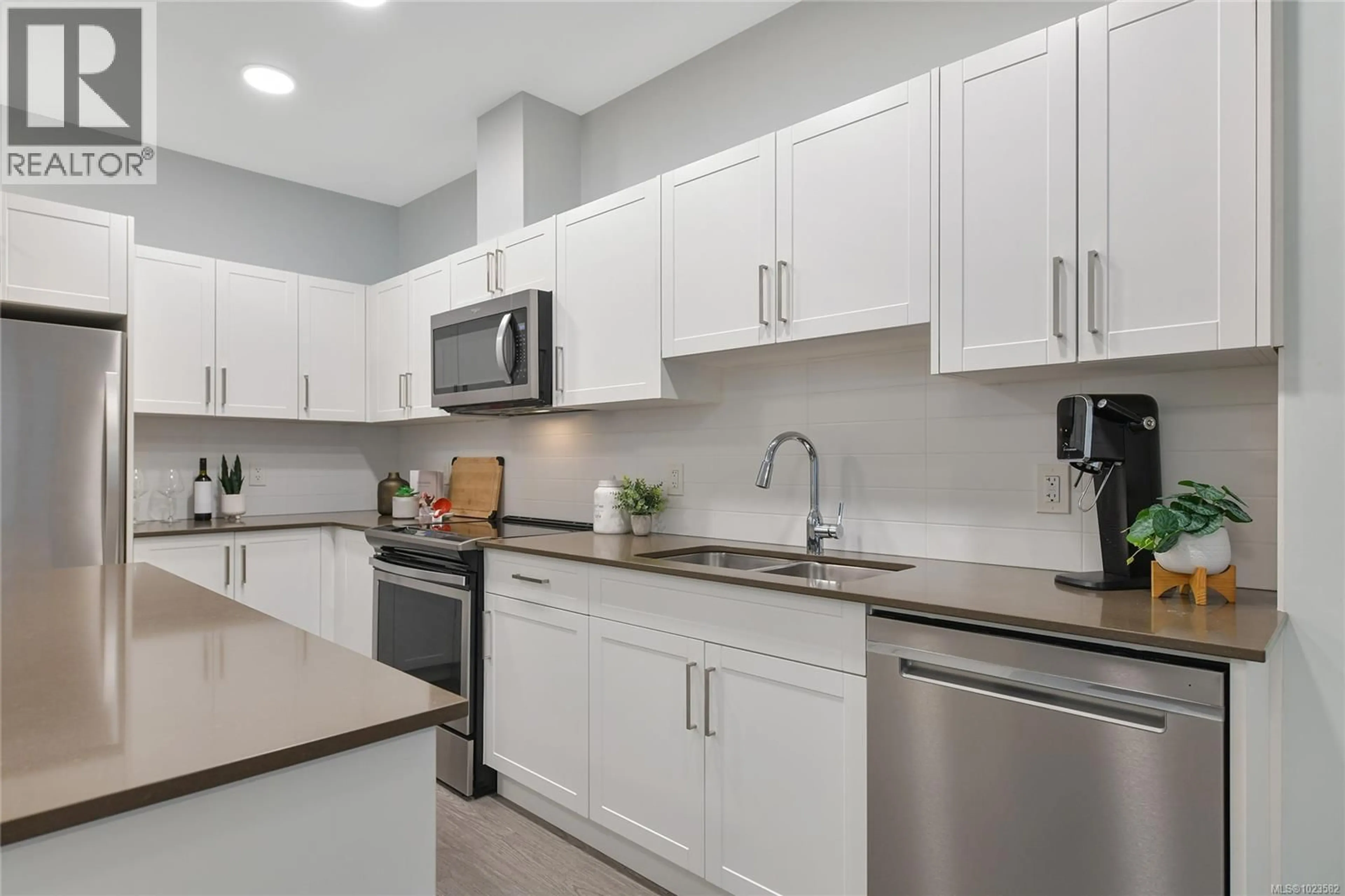 Unknown for 406 - 2843 JACKLIN ROAD, Langford British Columbia V9B3X9