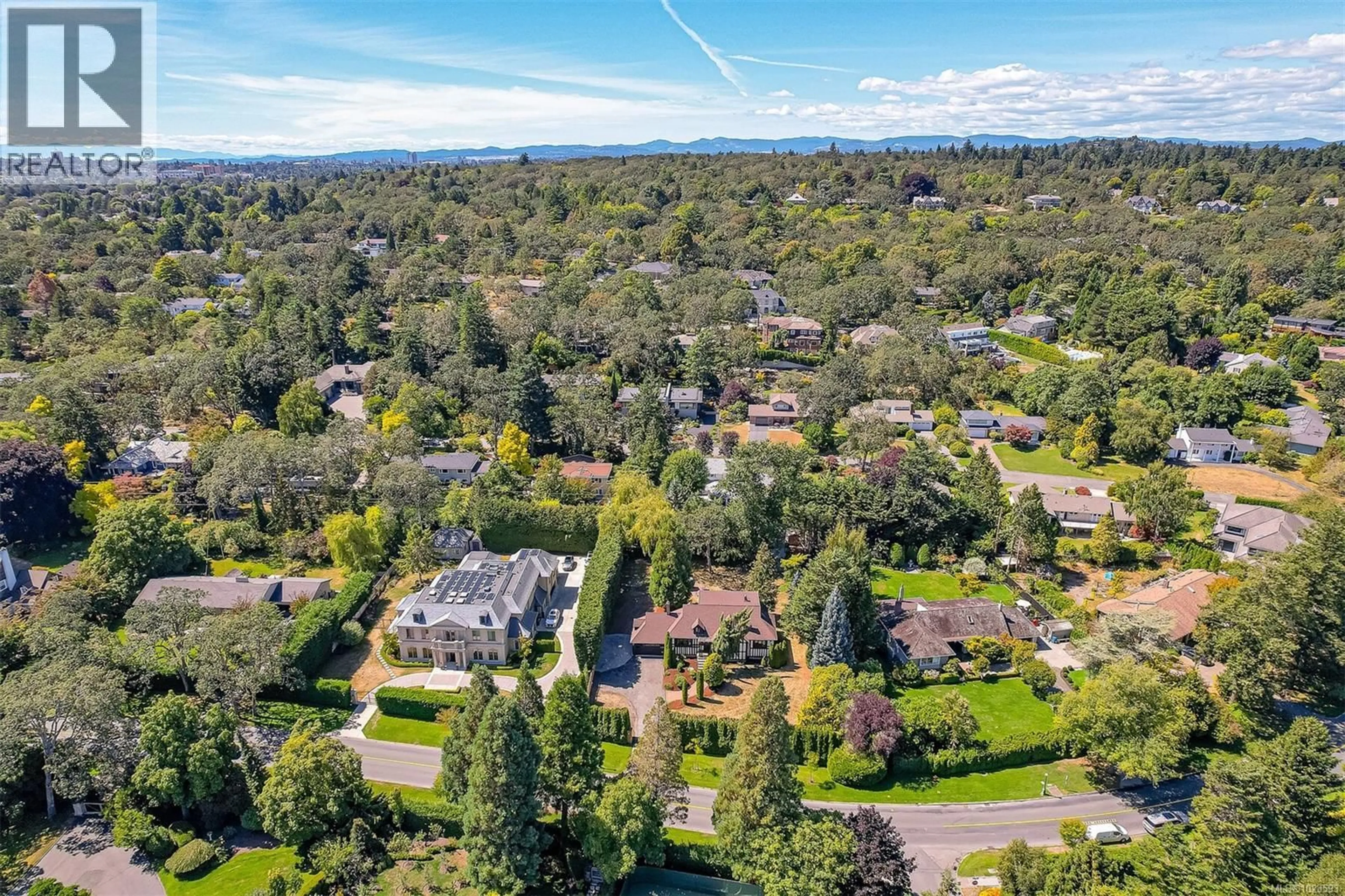 A pic from outside/outdoor area/front of a property/back of a property/a pic from drone, mountain view for 3260 BEACH DRIVE, Oak Bay British Columbia V8R6L8