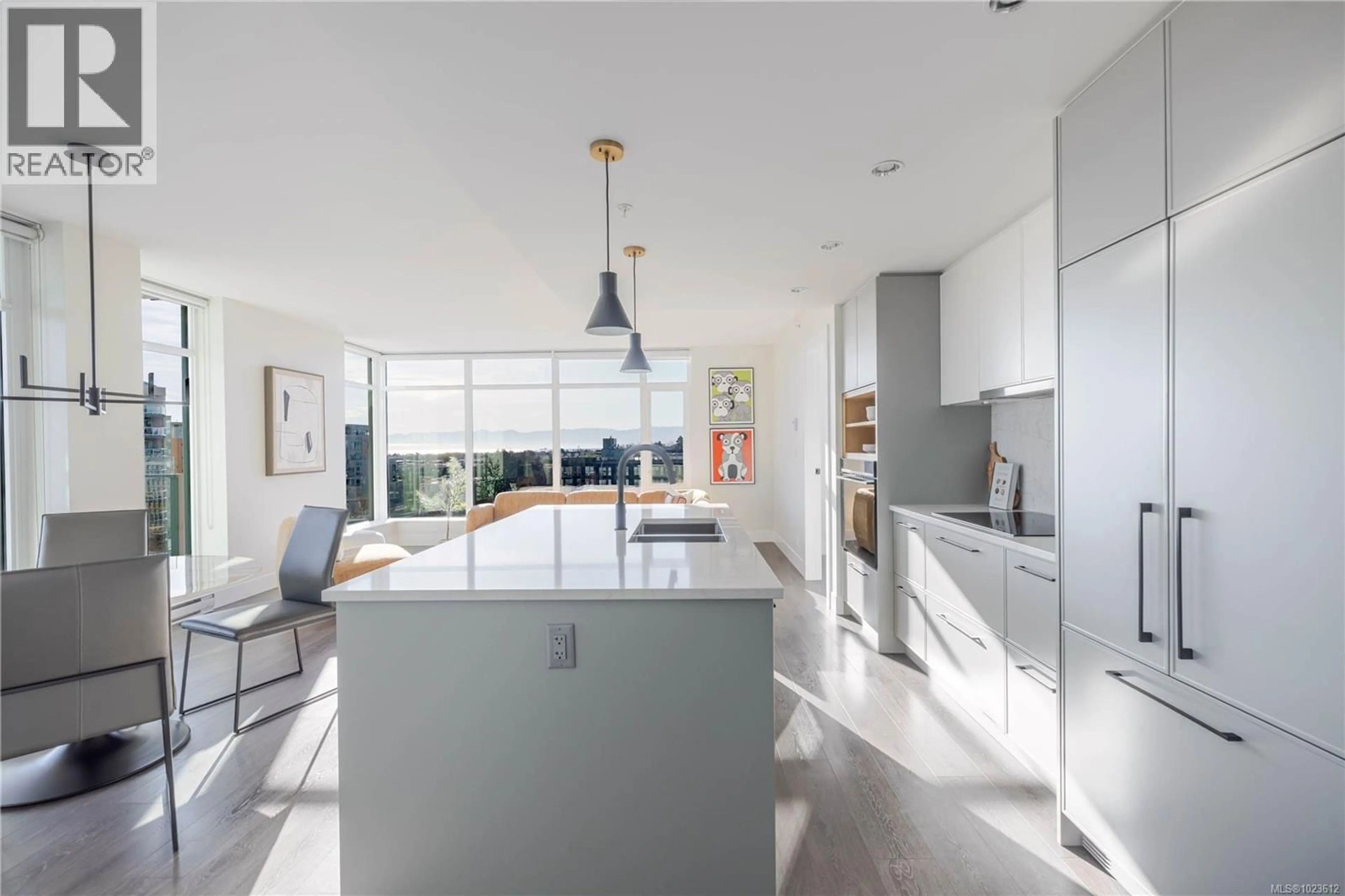 Contemporary kitchen, unknown for 702 - 960 YATES STREET, Victoria British Columbia V8V3M3