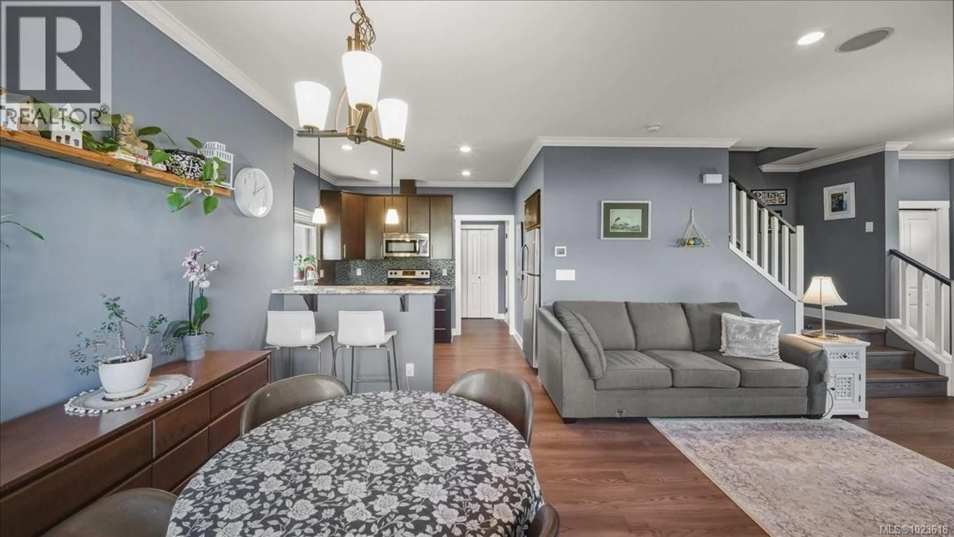 Living room with furniture, wood/laminate floor for 1335 ARTESIAN COURT, Langford British Columbia V9B0N1