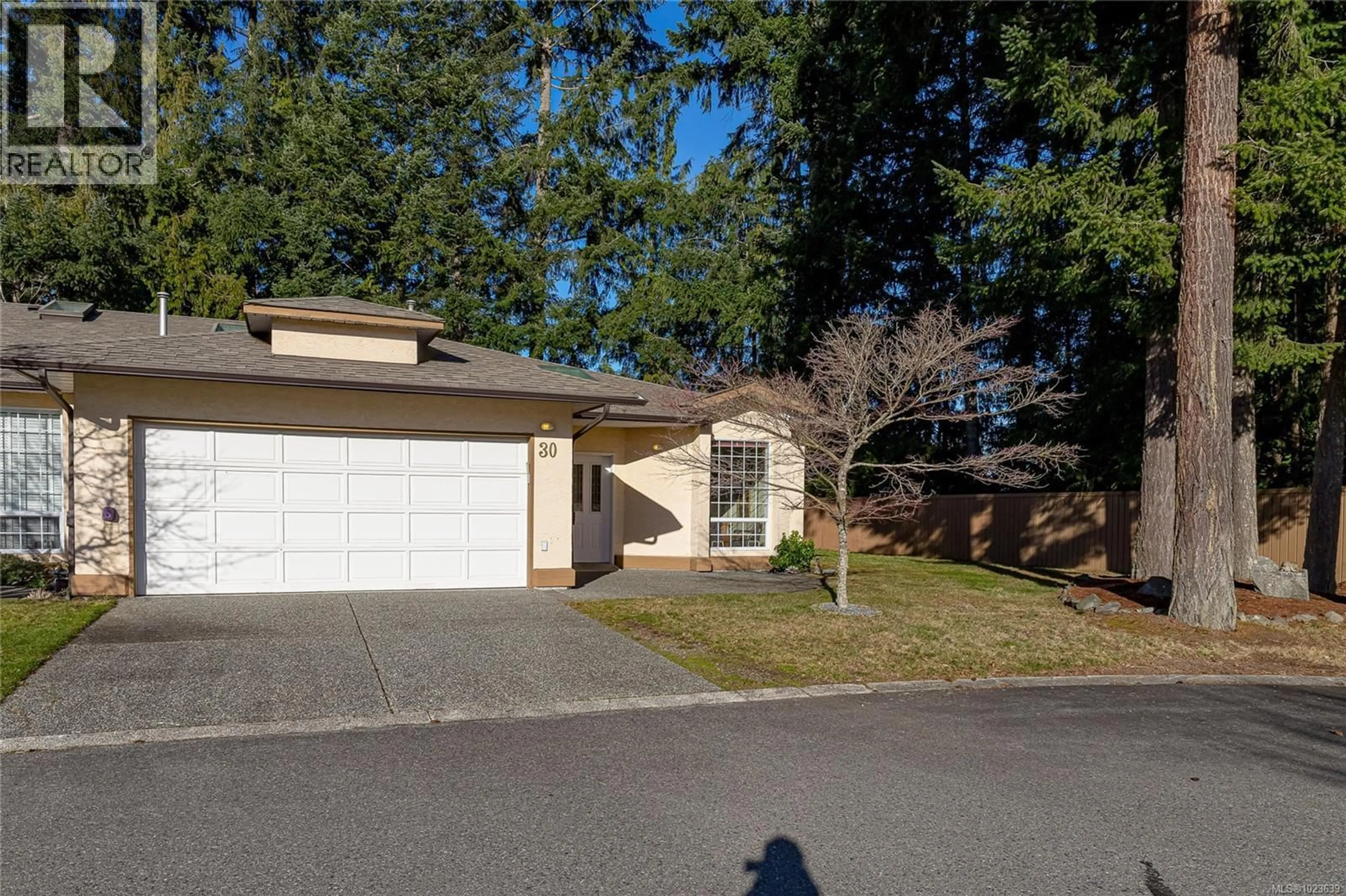 Home with vinyl exterior material, street for 30 - 2979 RIVER ROAD, Chemainus British Columbia V0R1K3