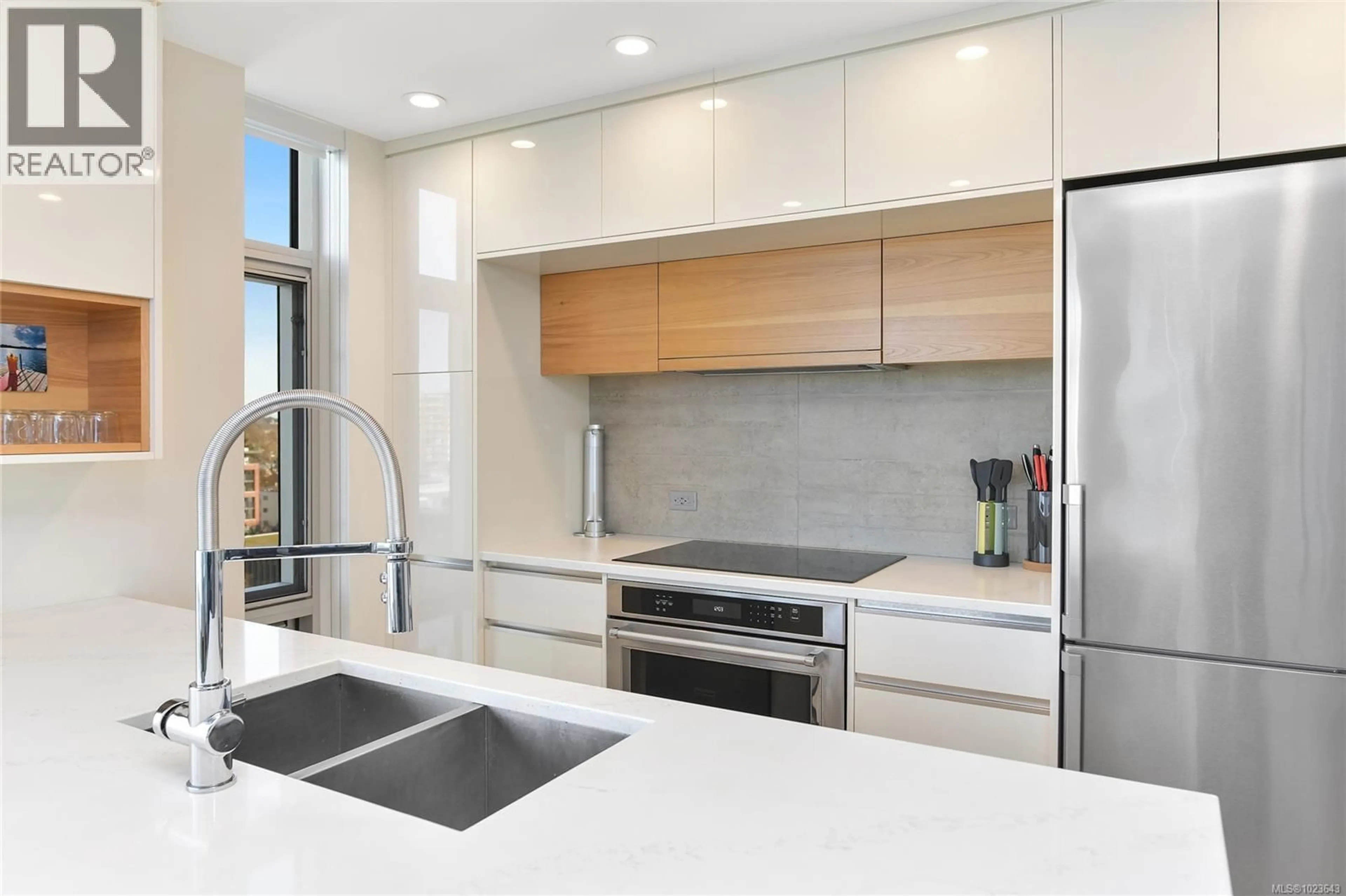 Contemporary kitchen, ceramic/tile floor for 1010 - 989 JOHNSON STREET, Victoria British Columbia V8V0E3