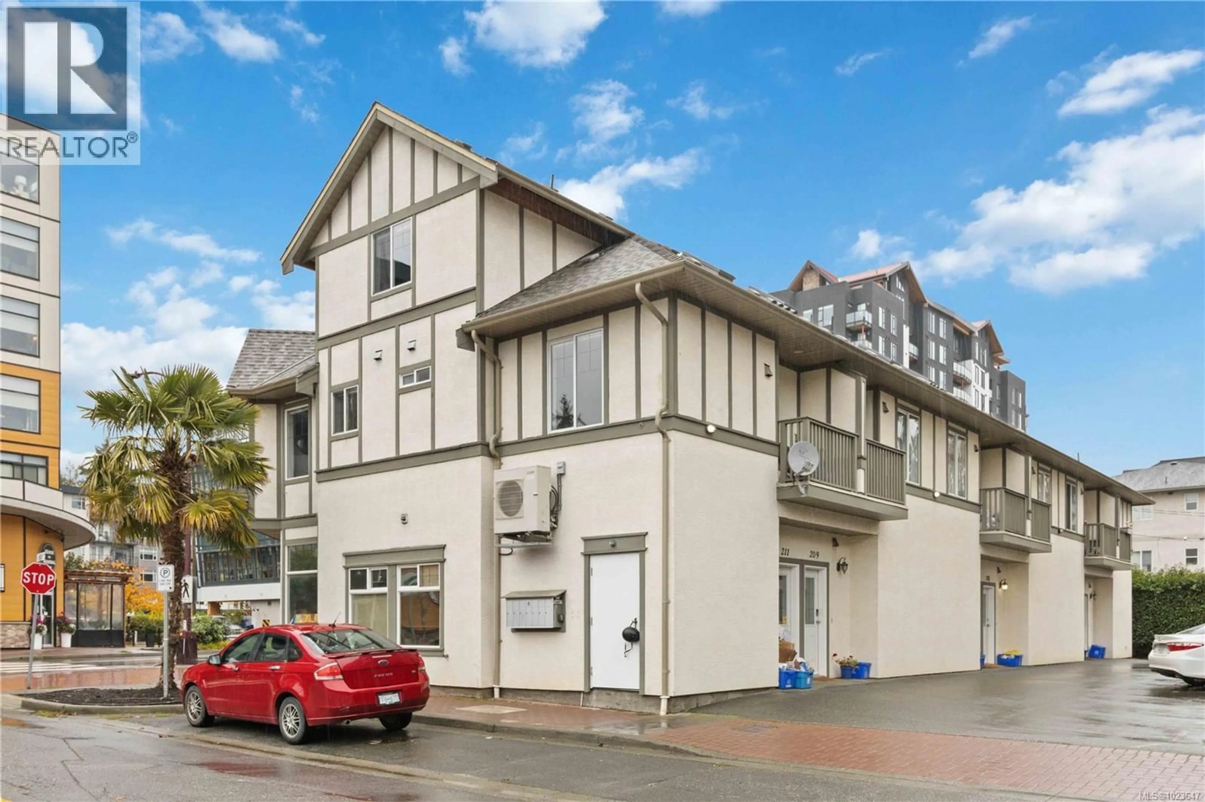 Unknown for 211 - 2849 PEATT ROAD, Langford British Columbia V9B3V5