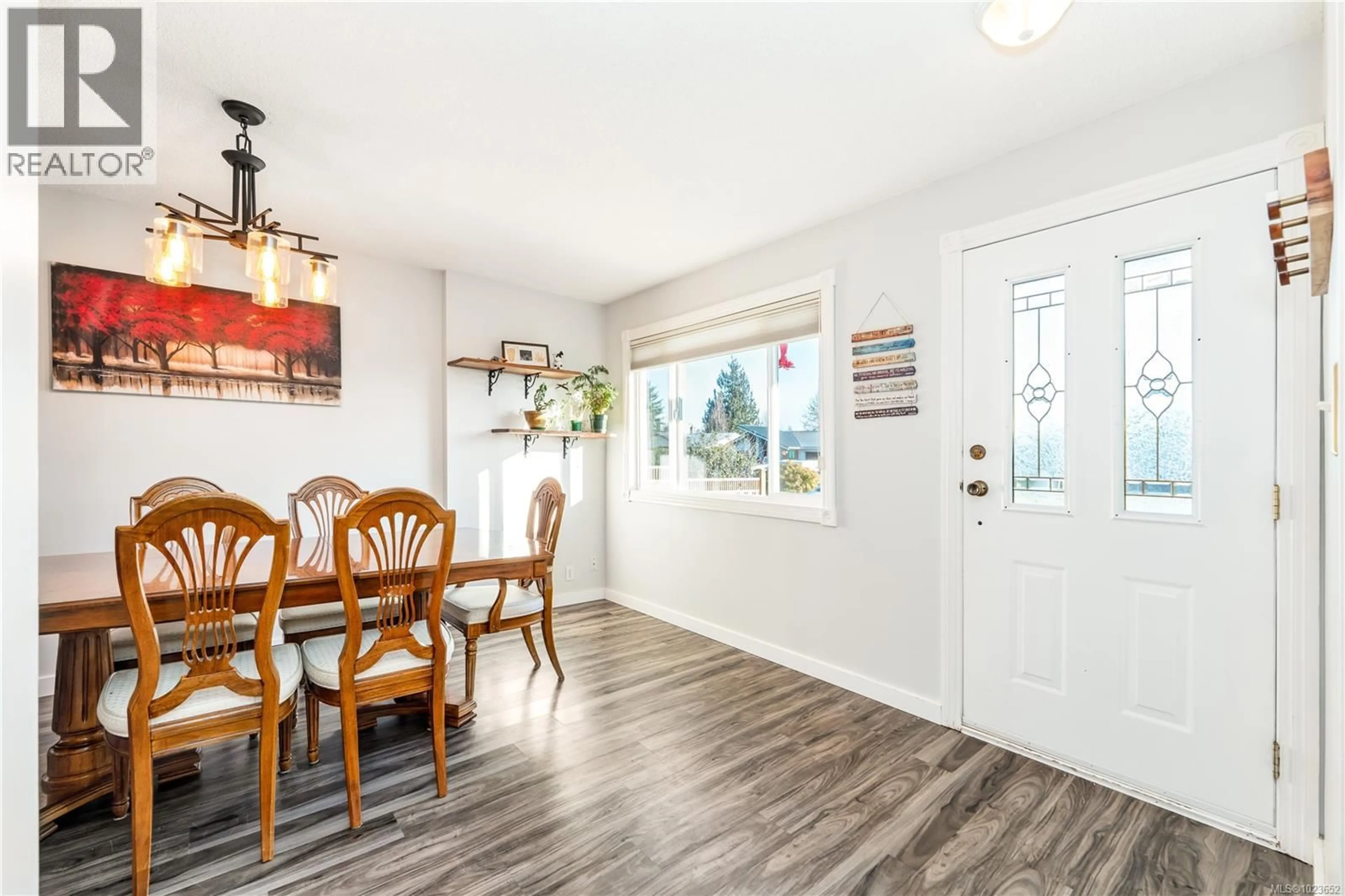 Unknown for 739 PHILLIPS STREET, Parksville British Columbia V9P1A7