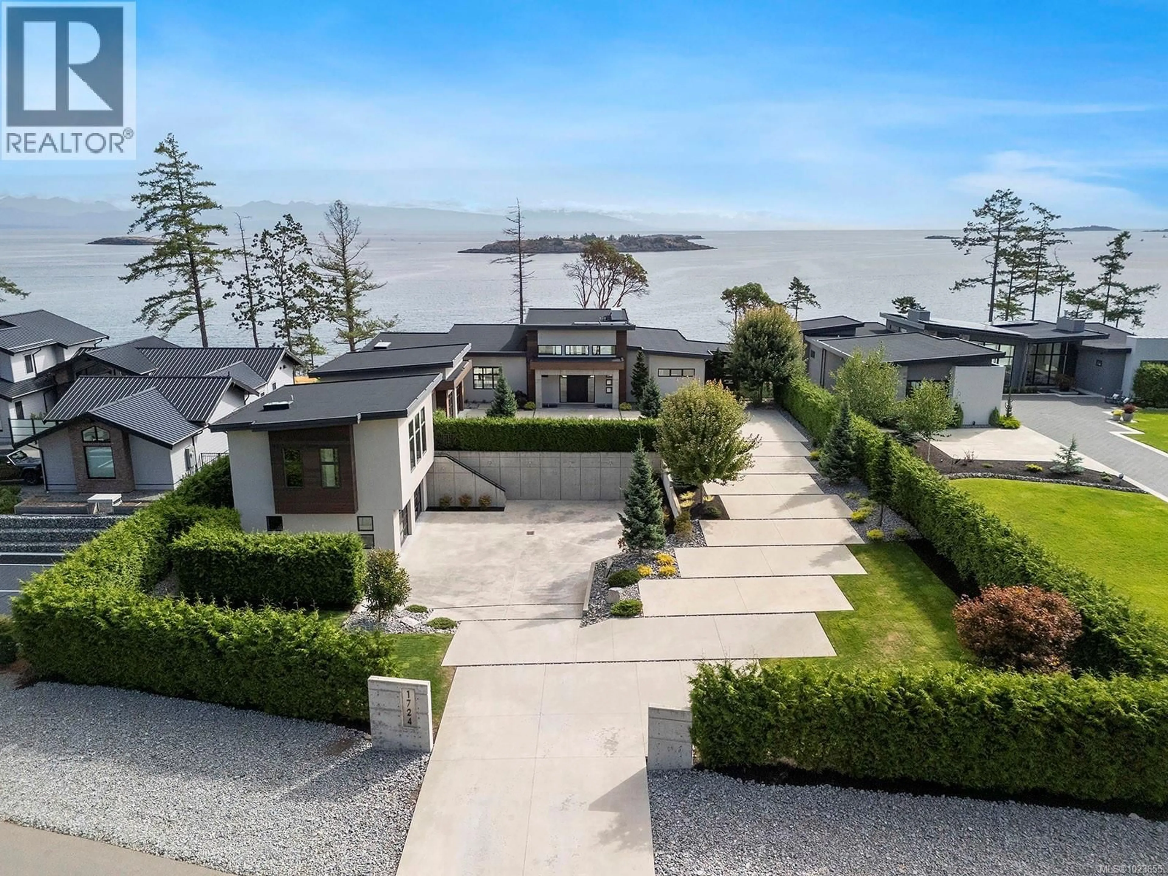 A pic from outside/outdoor area/front of a property/back of a property/a pic from drone, unknown for 1724 OAK LEAF DRIVE, Nanoose Bay British Columbia V9P9J4