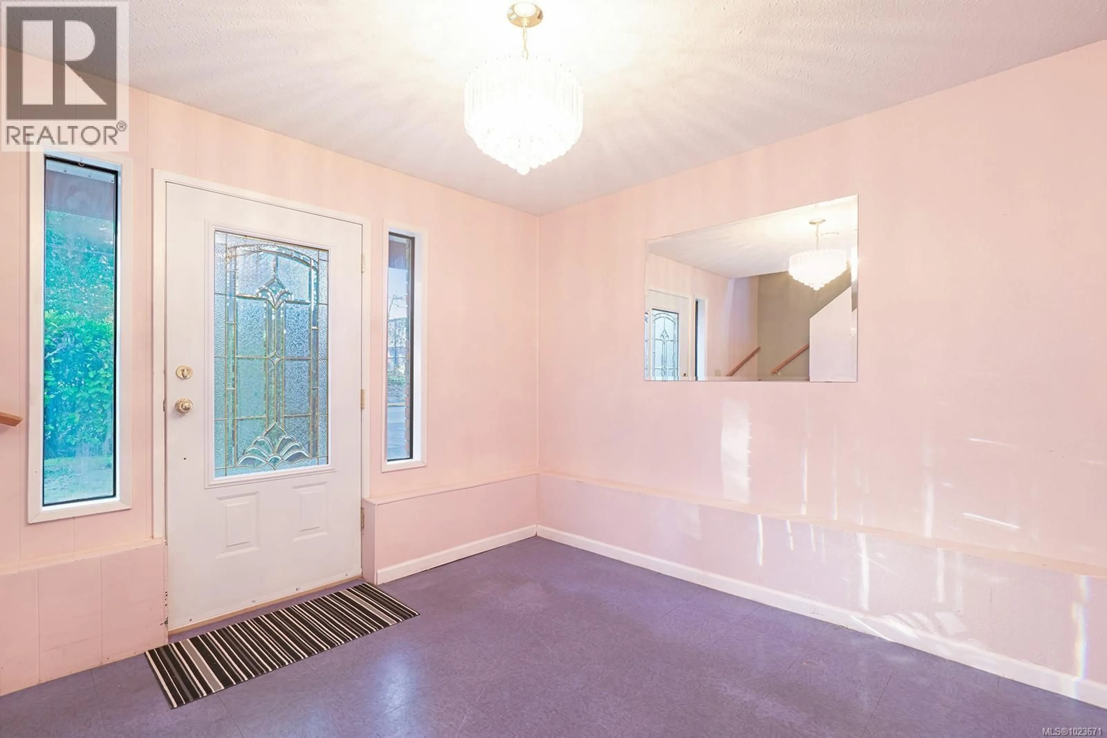 Unknown for 436 PINECREST ROAD, Campbell River British Columbia V9W3P1