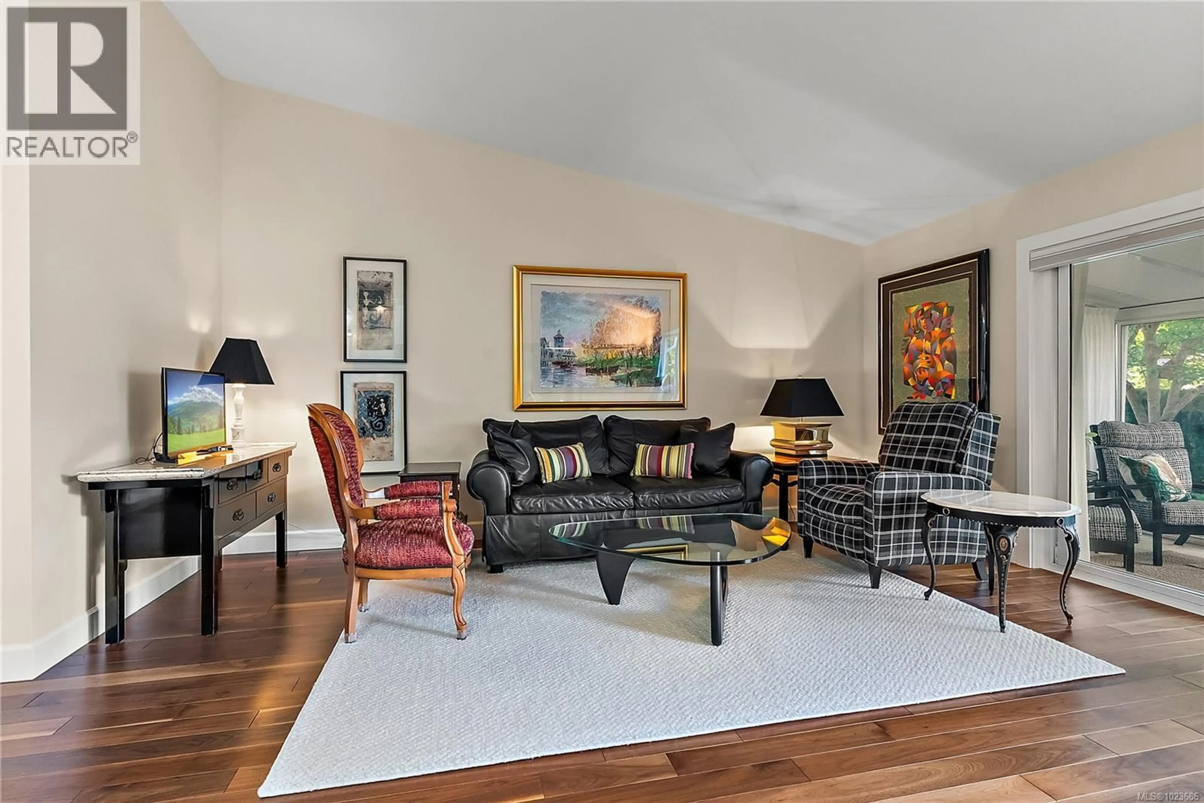 Living room with furniture, unknown for 98 - 2600 FERGUSON ROAD, Central Saanich British Columbia V8M2C1