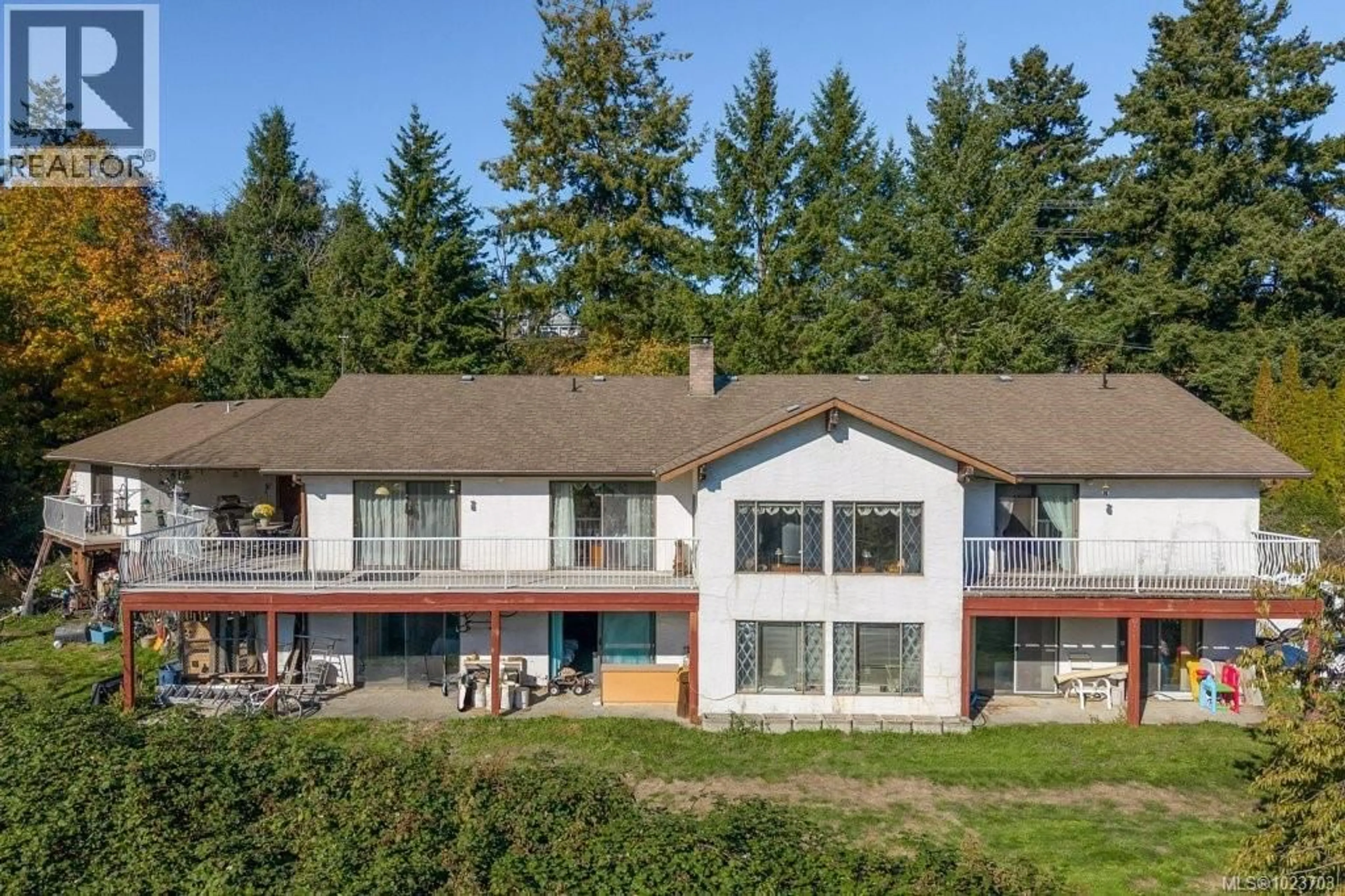 A pic from outside/outdoor area/front of a property/back of a property/a pic from drone, unknown for 2983 NORTHWEST BAY ROAD, Nanoose Bay British Columbia V9P9J9