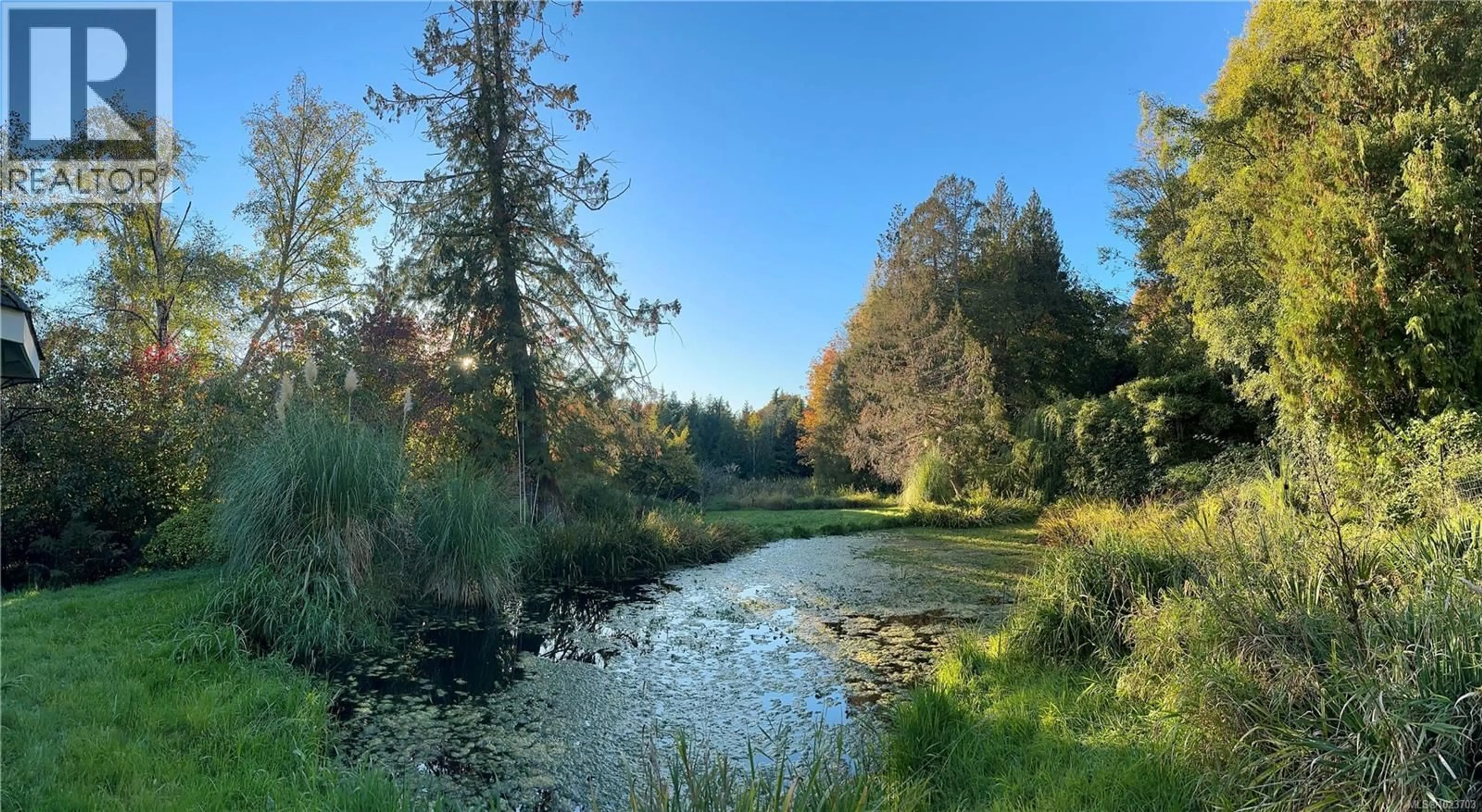 A pic from outside/outdoor area/front of a property/back of a property/a pic from drone, water/lake/river/ocean view for 2983 NORTHWEST BAY ROAD, Nanoose Bay British Columbia V9P9J9