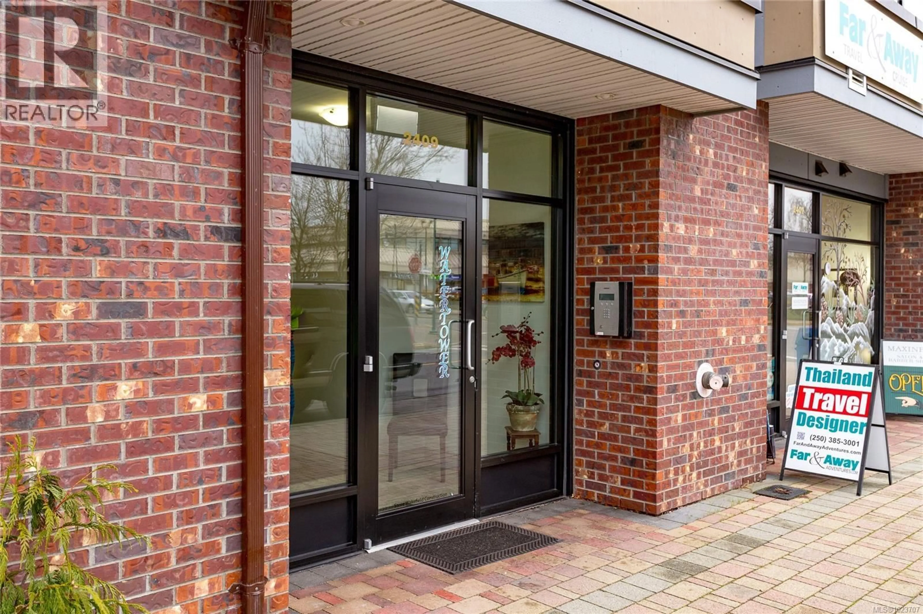 Unknown for 402 - 2409 BEVAN AVENUE, Sidney British Columbia V8L0C3