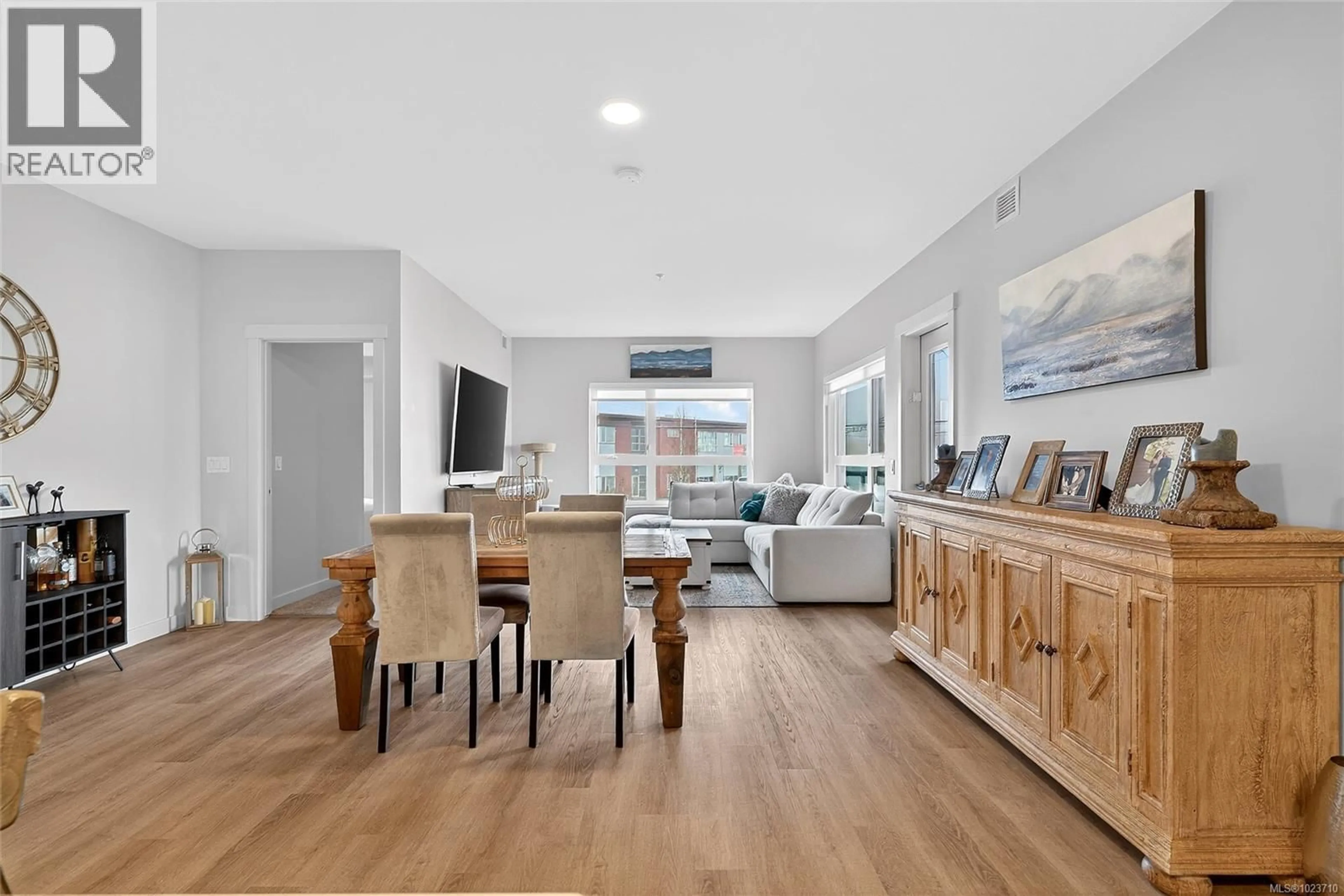 Unknown for 205 - 140 JENSEN AVENUE WEST, Parksville British Columbia V9P0H7