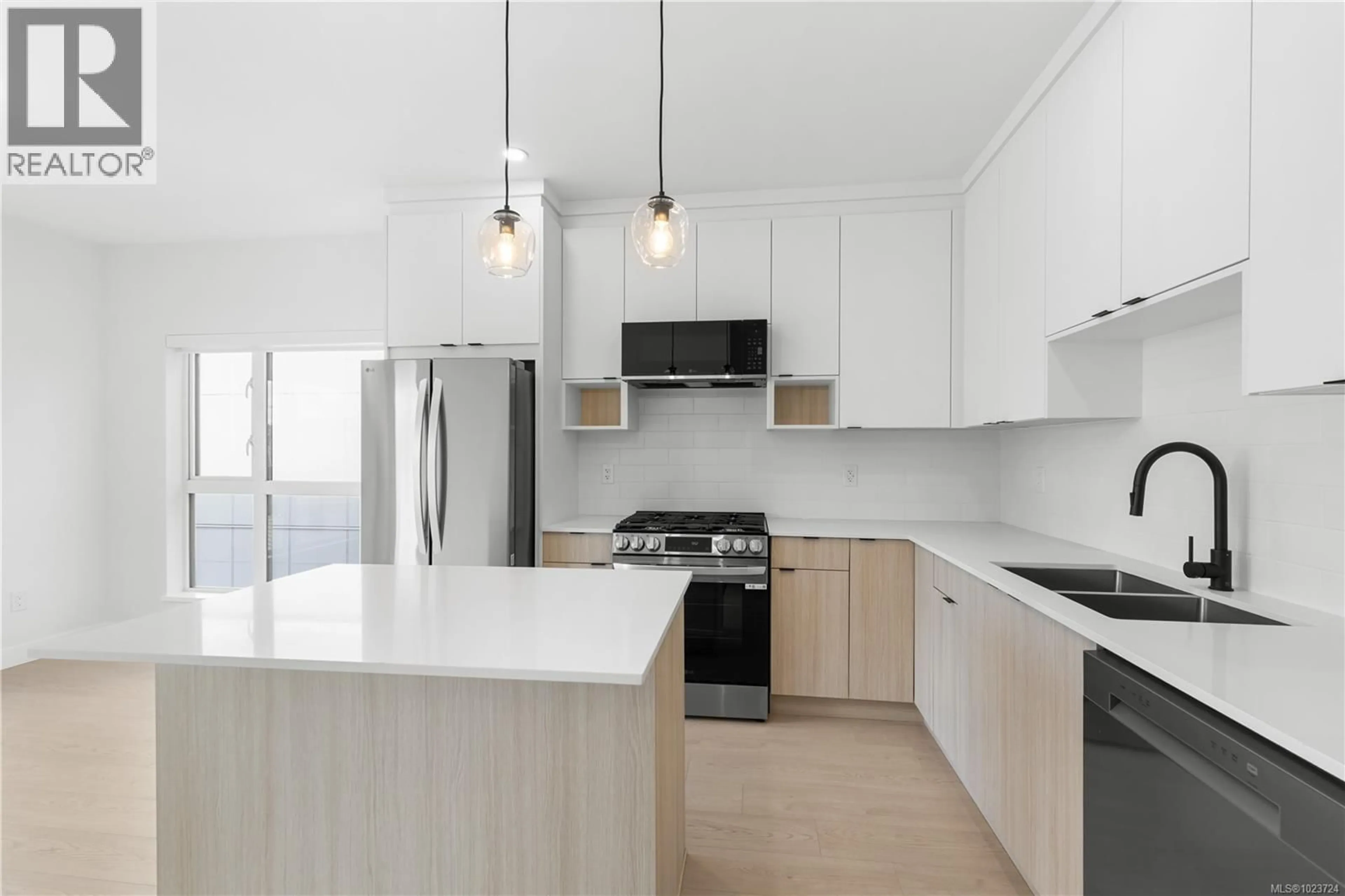 Unknown for 617 - 2629 MILLSTREAM ROAD, Langford British Columbia V9B3R8