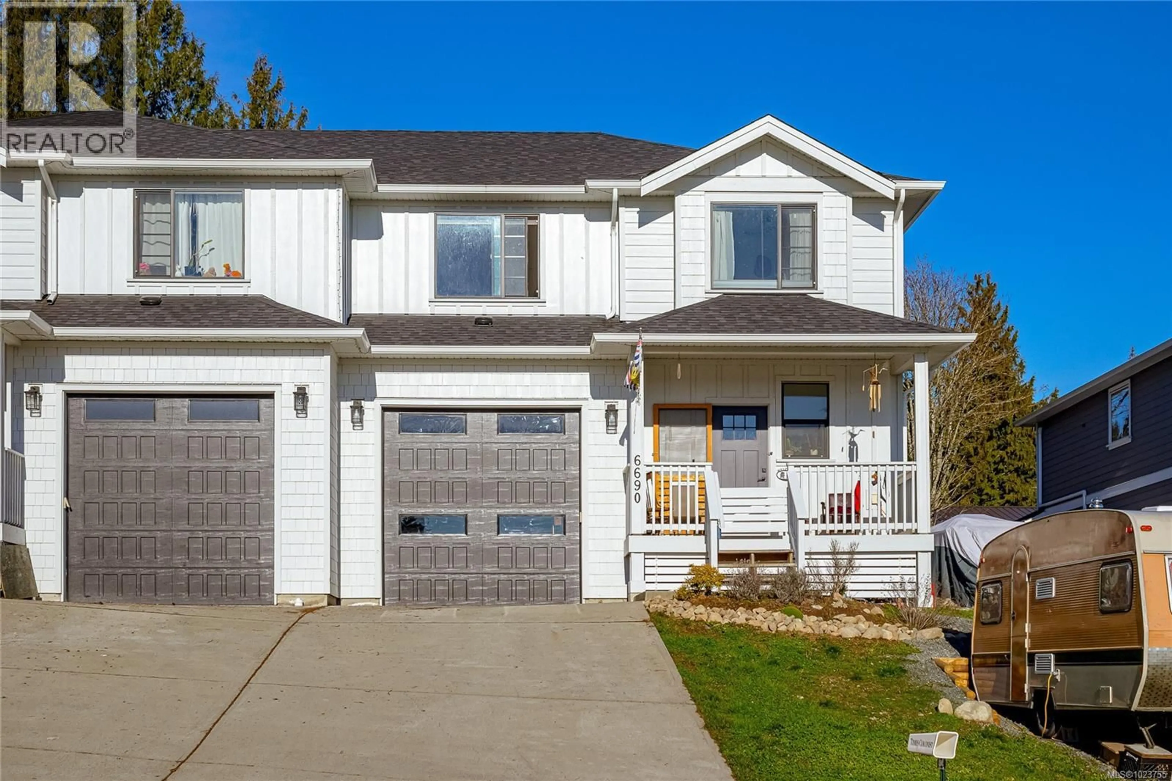 Home with vinyl exterior material, street for 6690 RHODONITE DRIVE, Sooke British Columbia V9Z0L5