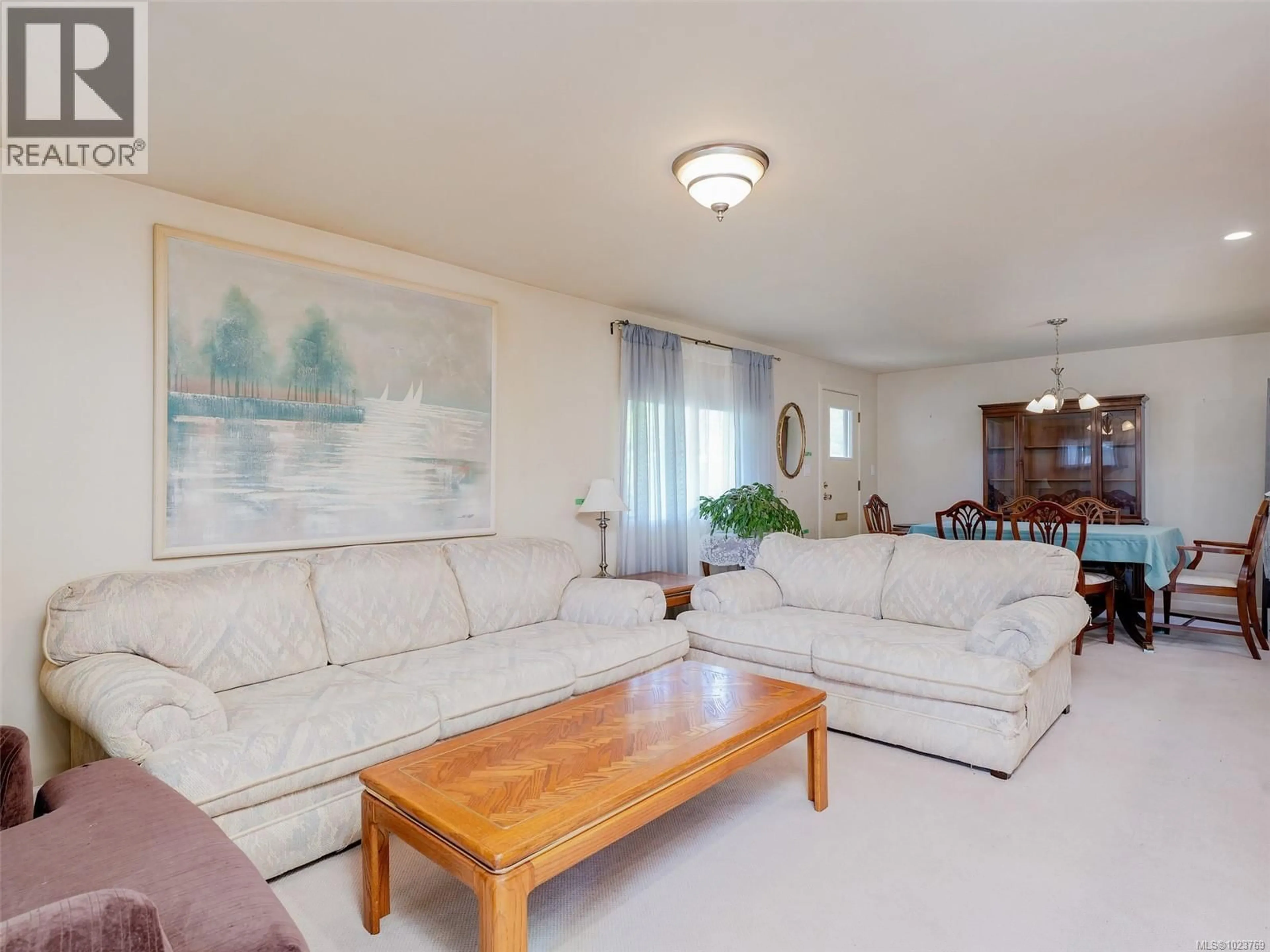 Living room with furniture, unknown for 88 - 2911 SOOKE LAKE ROAD, Langford British Columbia V9B4R5