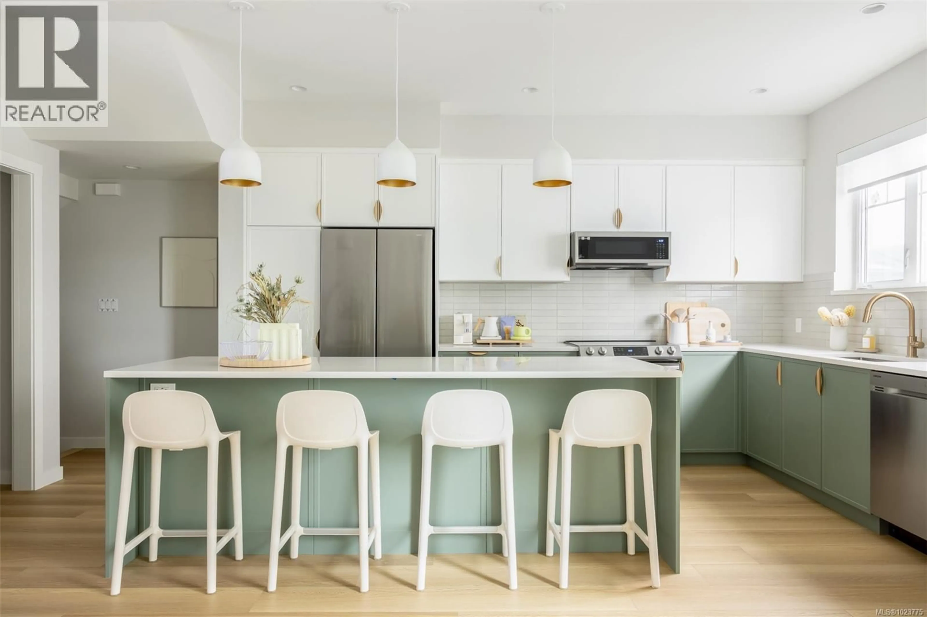 Open concept kitchen, unknown for 114 - 3220 GLENDALE PLACE, Langford British Columbia V9B1Y2