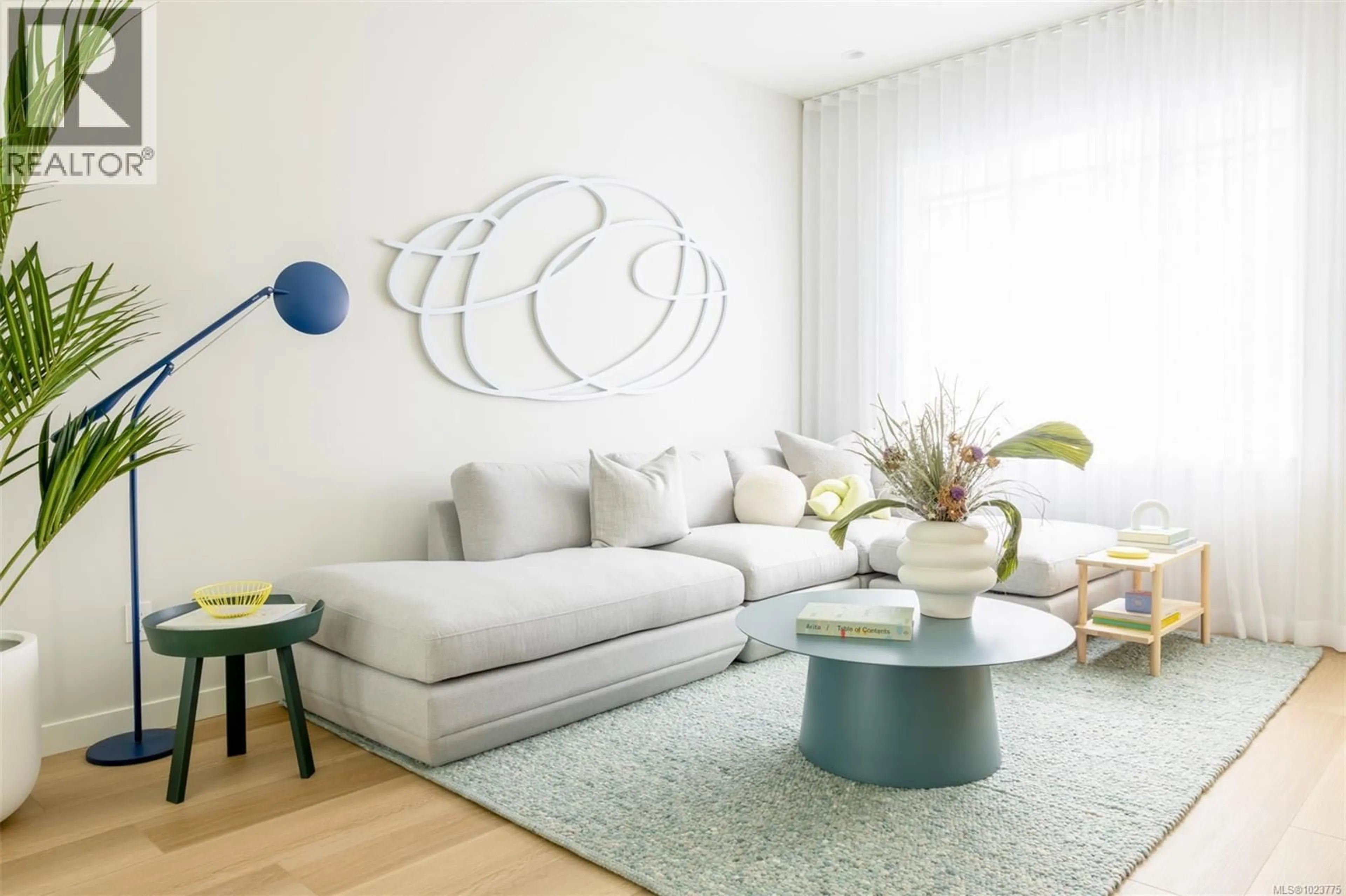 Living room with furniture, unknown for 114 - 3220 GLENDALE PLACE, Langford British Columbia V9B1Y2