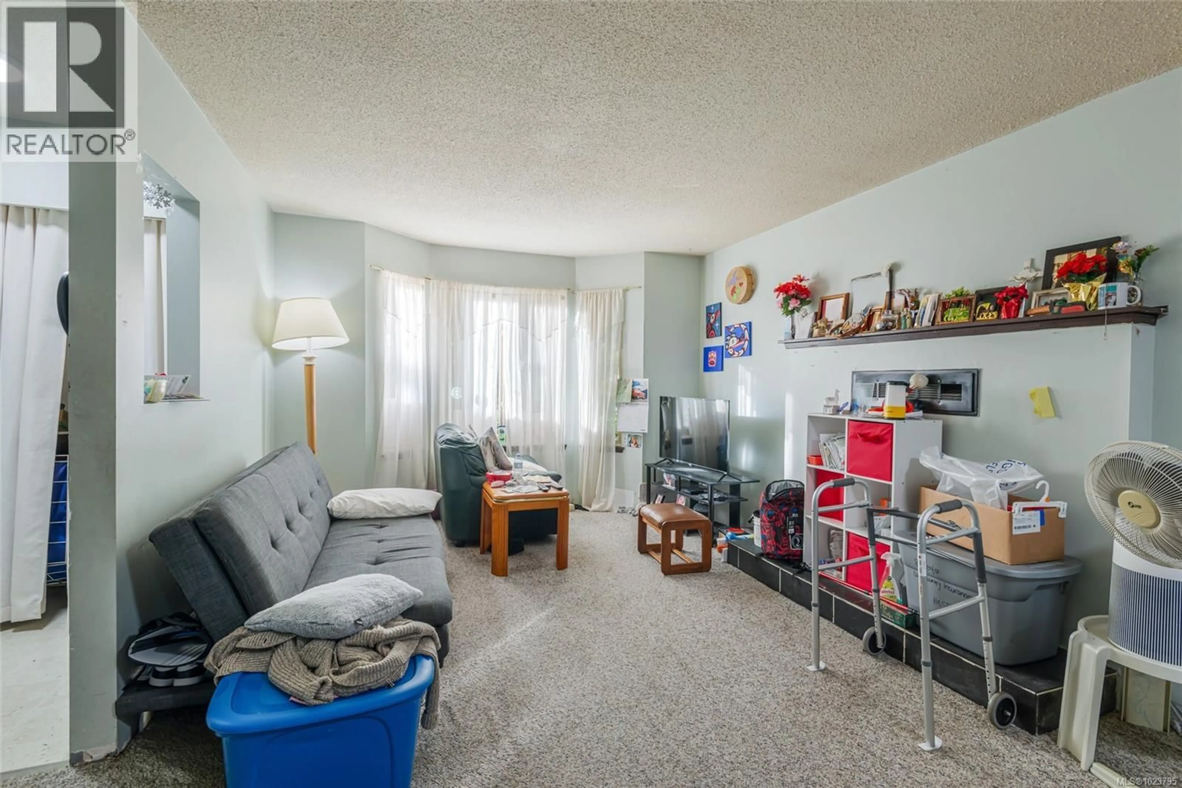 Living room with furniture, unknown for 3736 ARGYLE WAY, Port Alberni British Columbia V9Y8A6