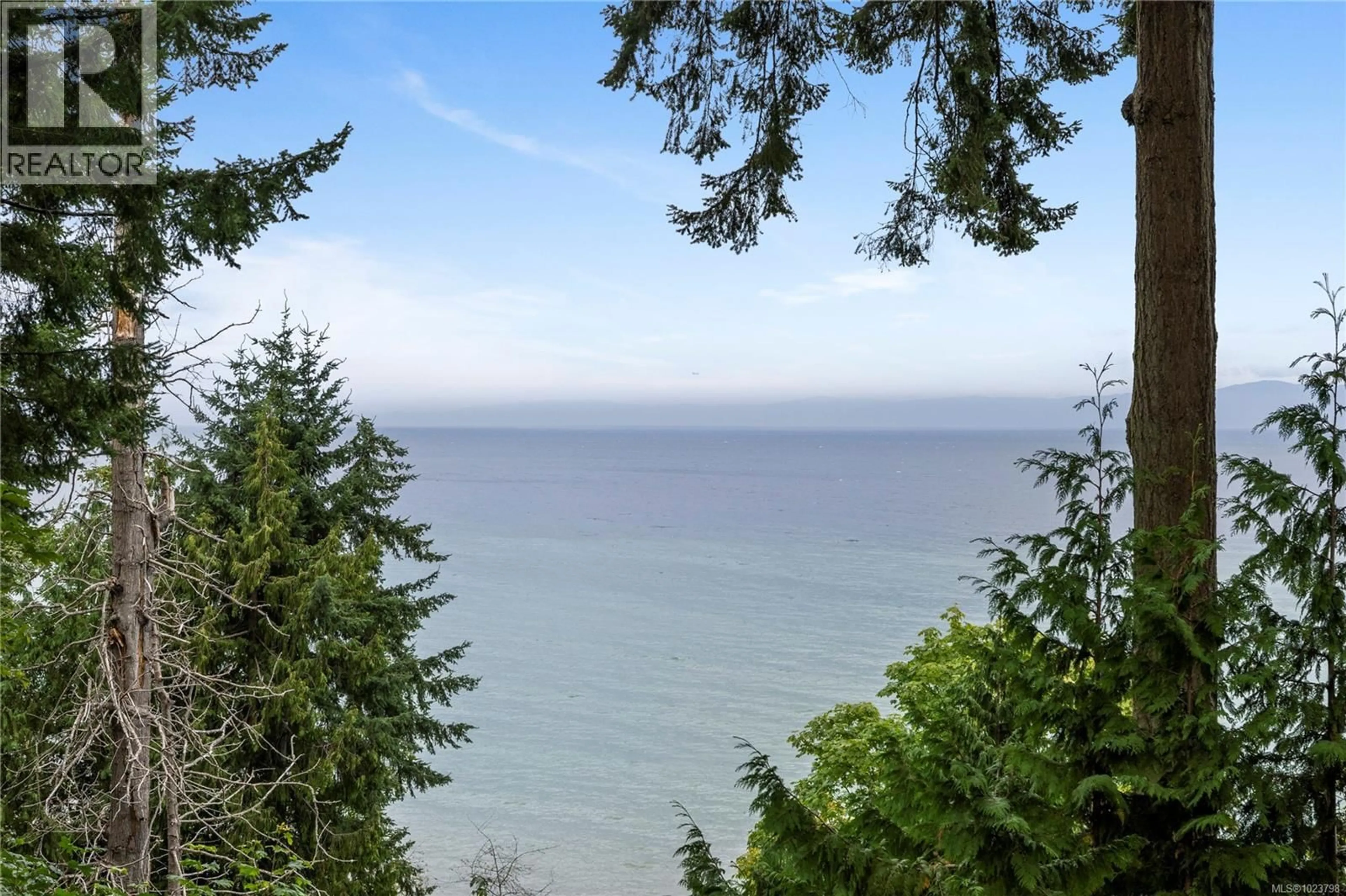 Blurry image for 5171 ISLAND HIGHWAY WEST, Qualicum Beach British Columbia V9K1Z1