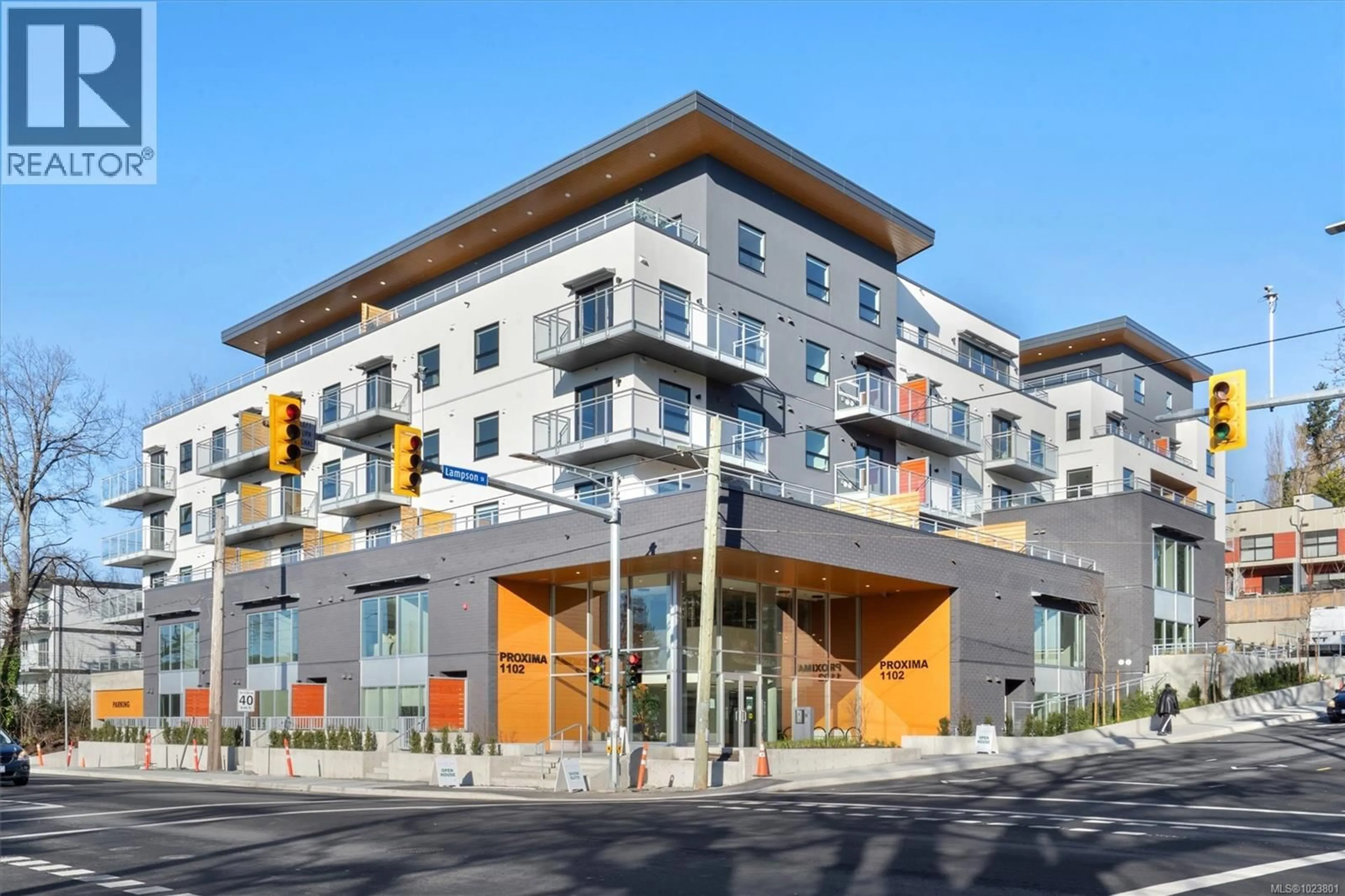 Patio, building for A410 - 1102 ESQUIMALT ROAD, Esquimalt British Columbia V9A0L3