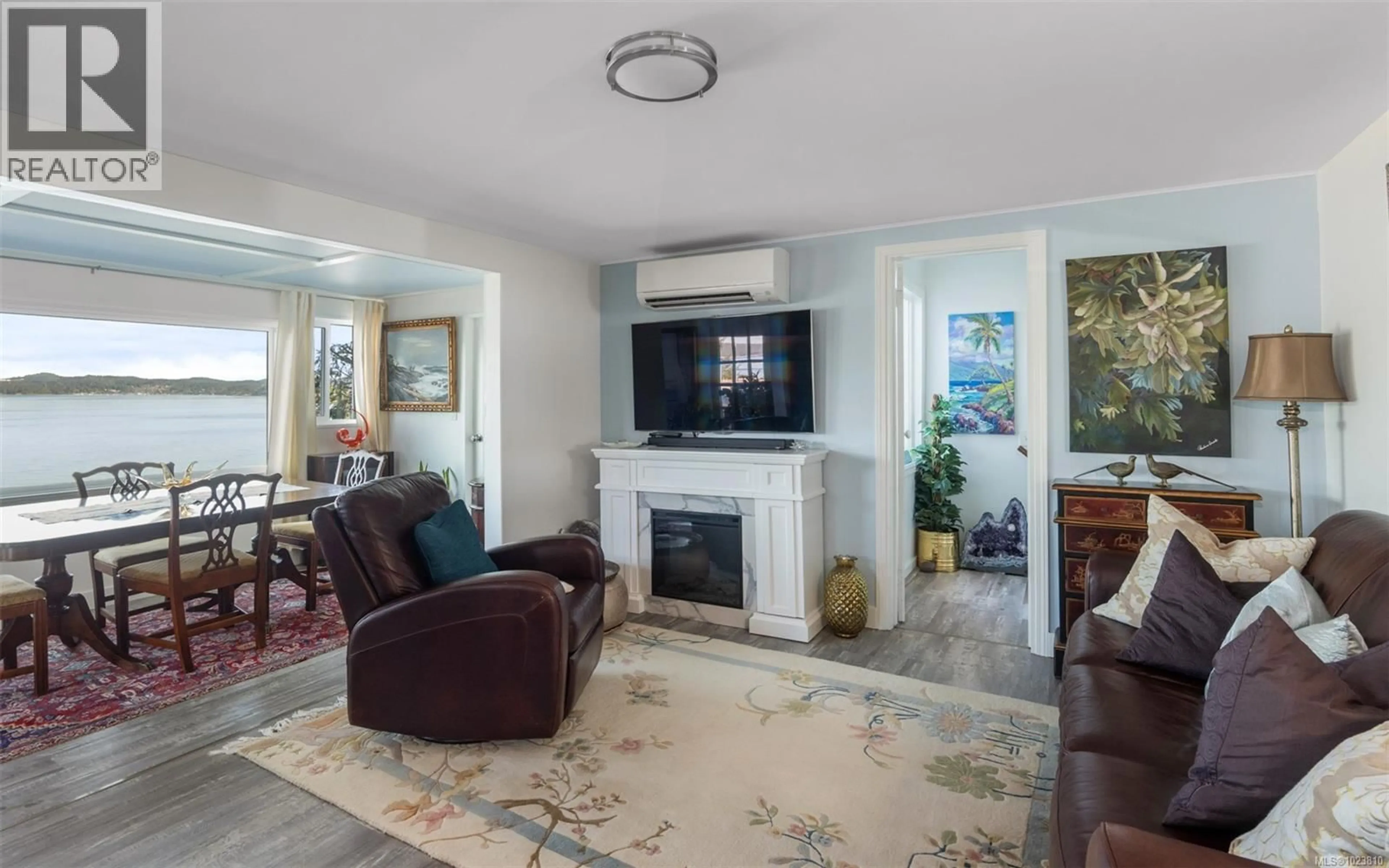 Living room with furniture, unknown for 8 - 1723 SANDY BEACH ROAD, Mill Bay British Columbia V0R2P4