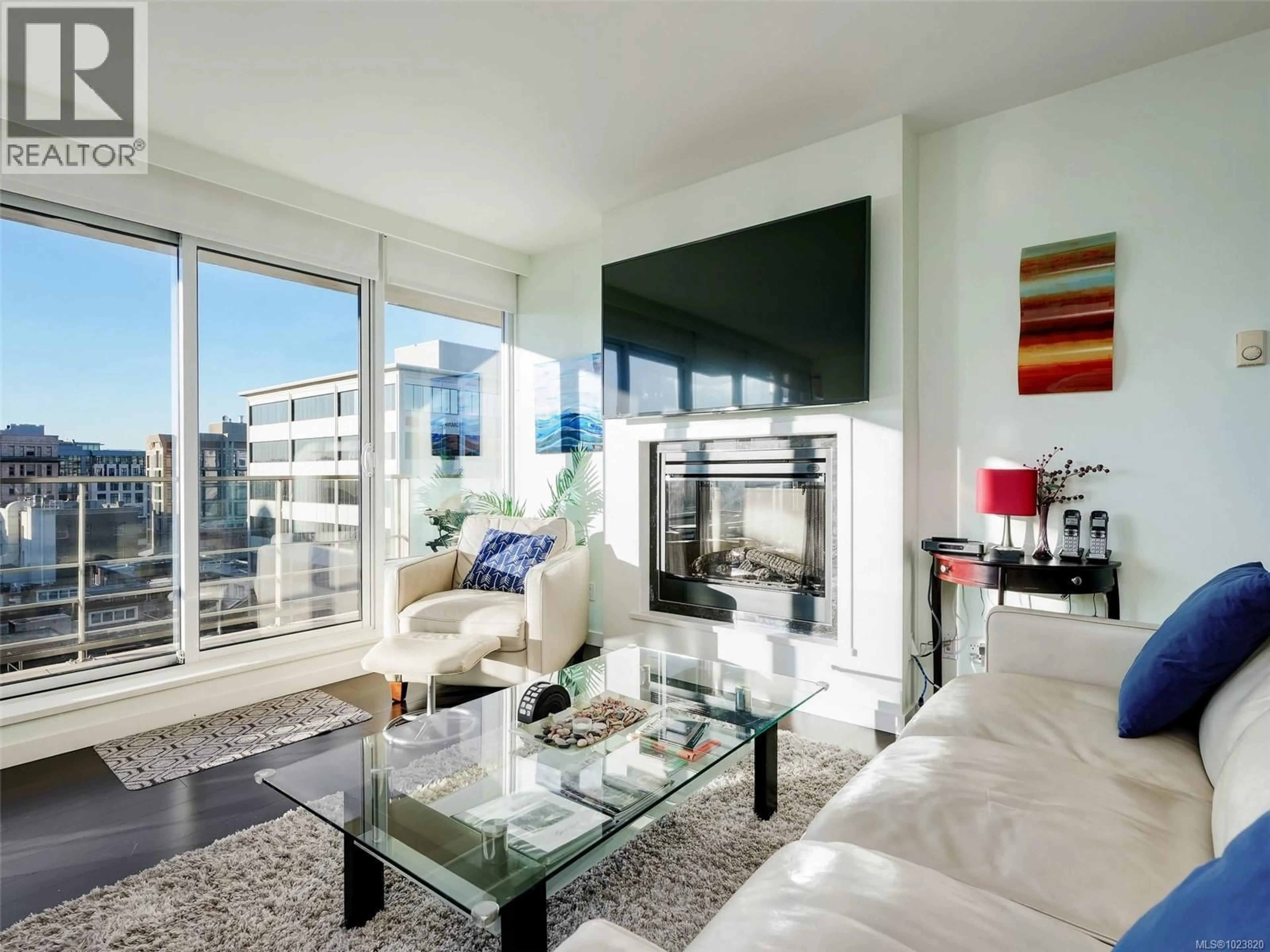 Living room with furniture, unknown for 806 - 707 COURTNEY STREET, Victoria British Columbia V8W0A9