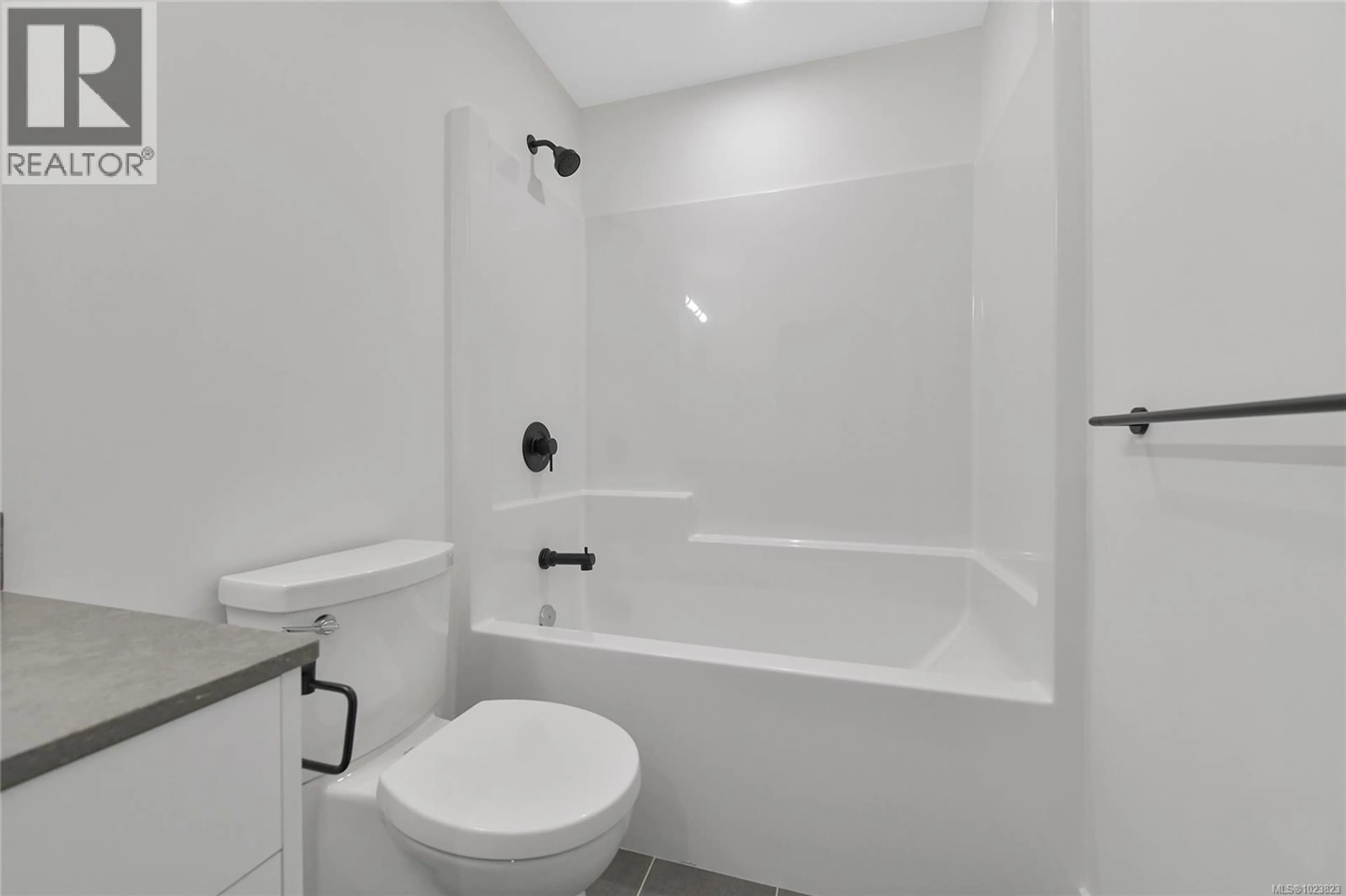 Standard bathroom, unknown for 205 - 1114 SAMAR CRESCENT, Langford British Columbia V9B7C5