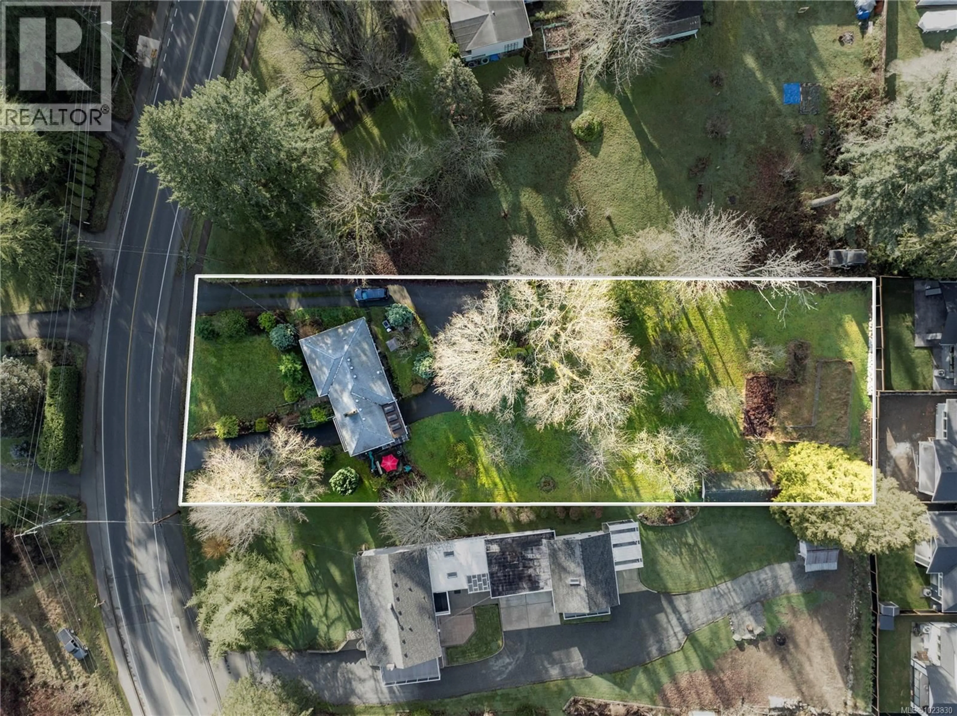 A pic from outside/outdoor area/front of a property/back of a property/a pic from drone, street for 1623 EXTENSION ROAD, Nanaimo British Columbia V9X1A6